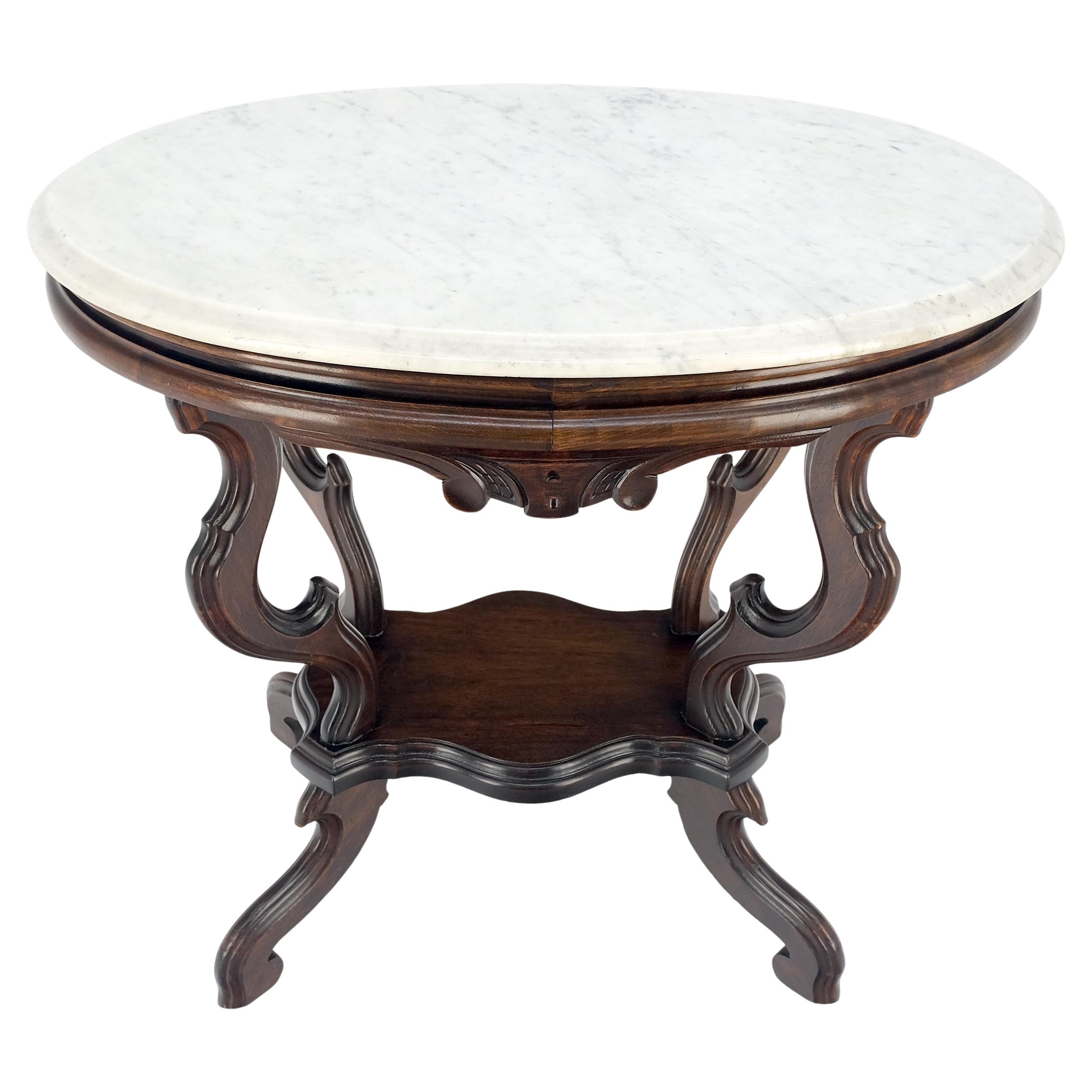 Marble Top Oval Carved Walnut Victorian Lamp Side Occasional Table MINT