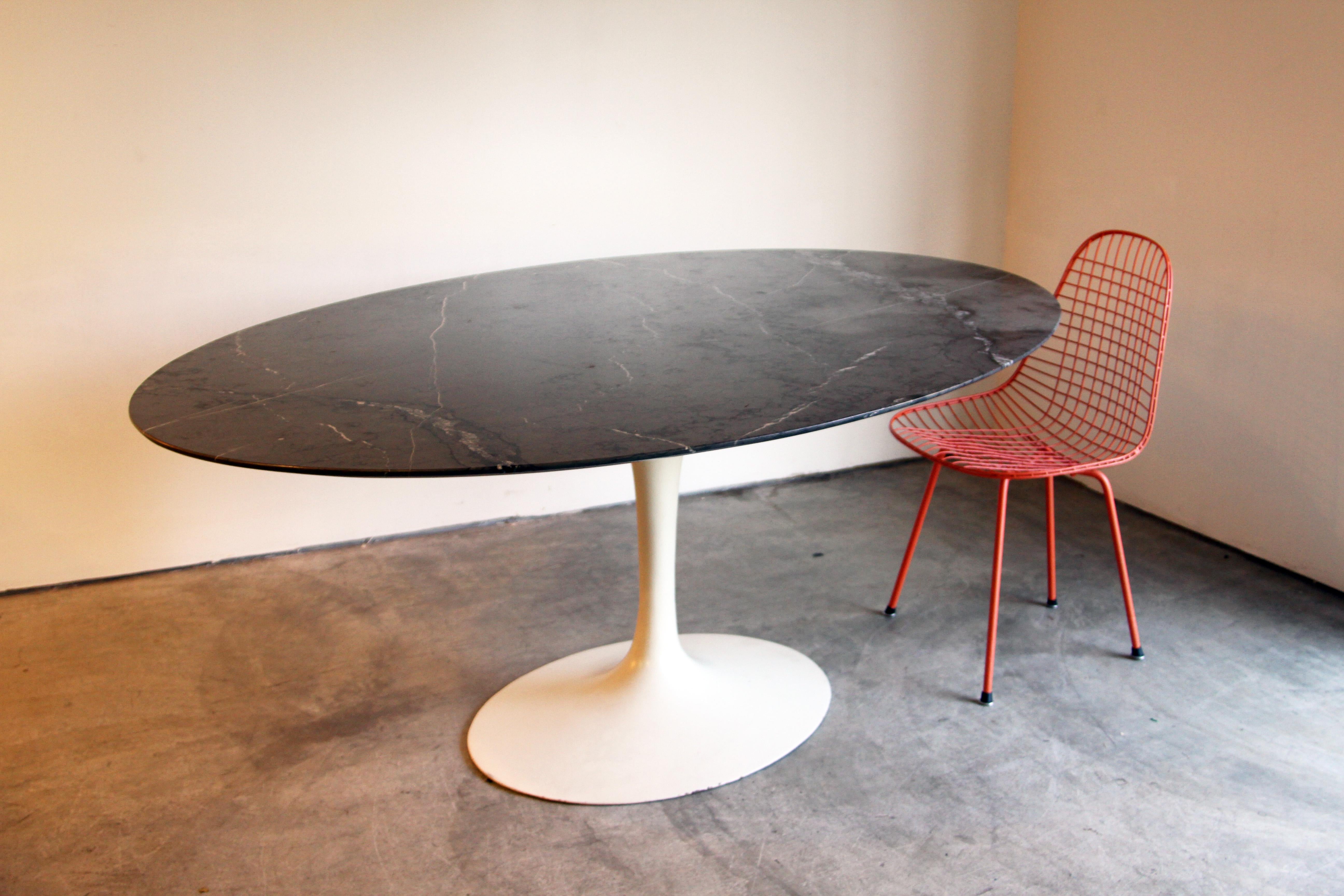 Marble-Top Oval Saarinen for Knoll Dining Table 1