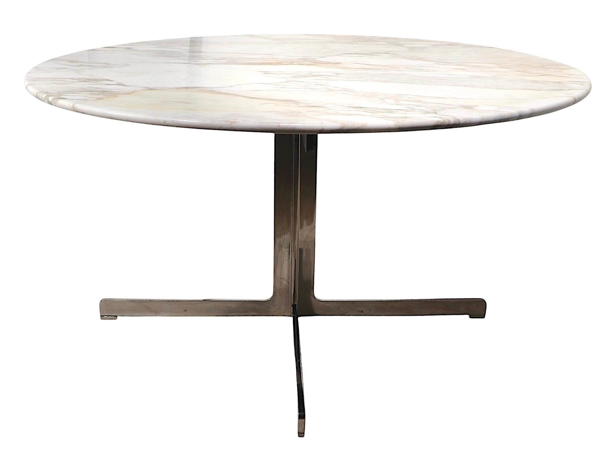 Mesa de comedor con tablero de mármol y base de acero pulido att. a Ward Bennett para Lehigh en venta 1