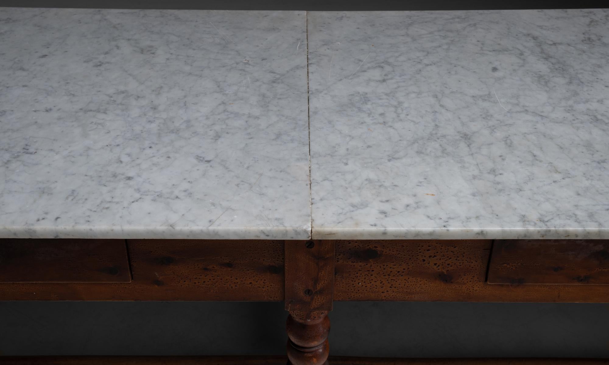 Table de préparation à plateau de marbre, Italie vers 1890 en vente 1