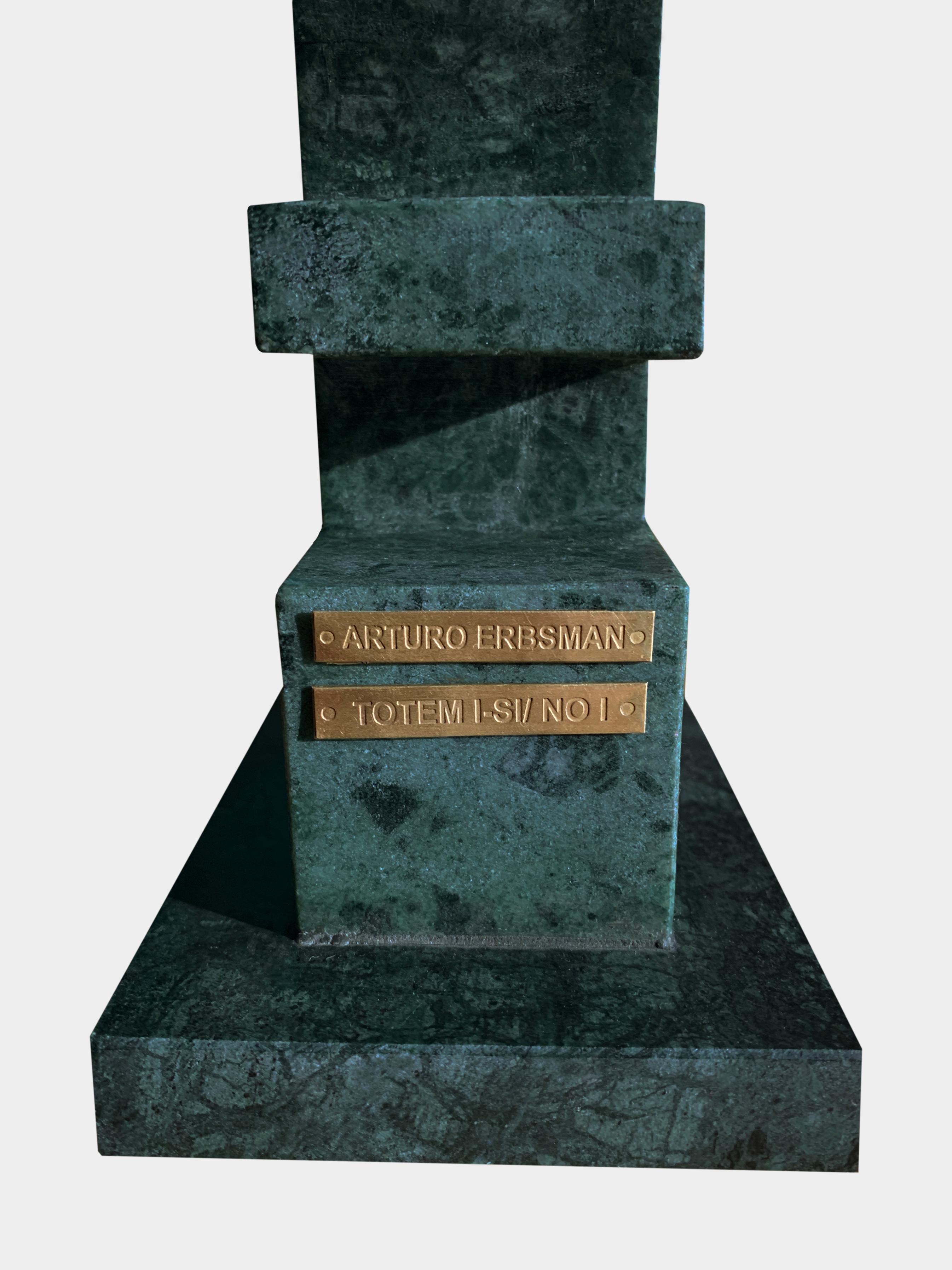 Marble Totem I, Candleholder Sculpture by Arturo Erbsman In New Condition For Sale In Geneve, CH