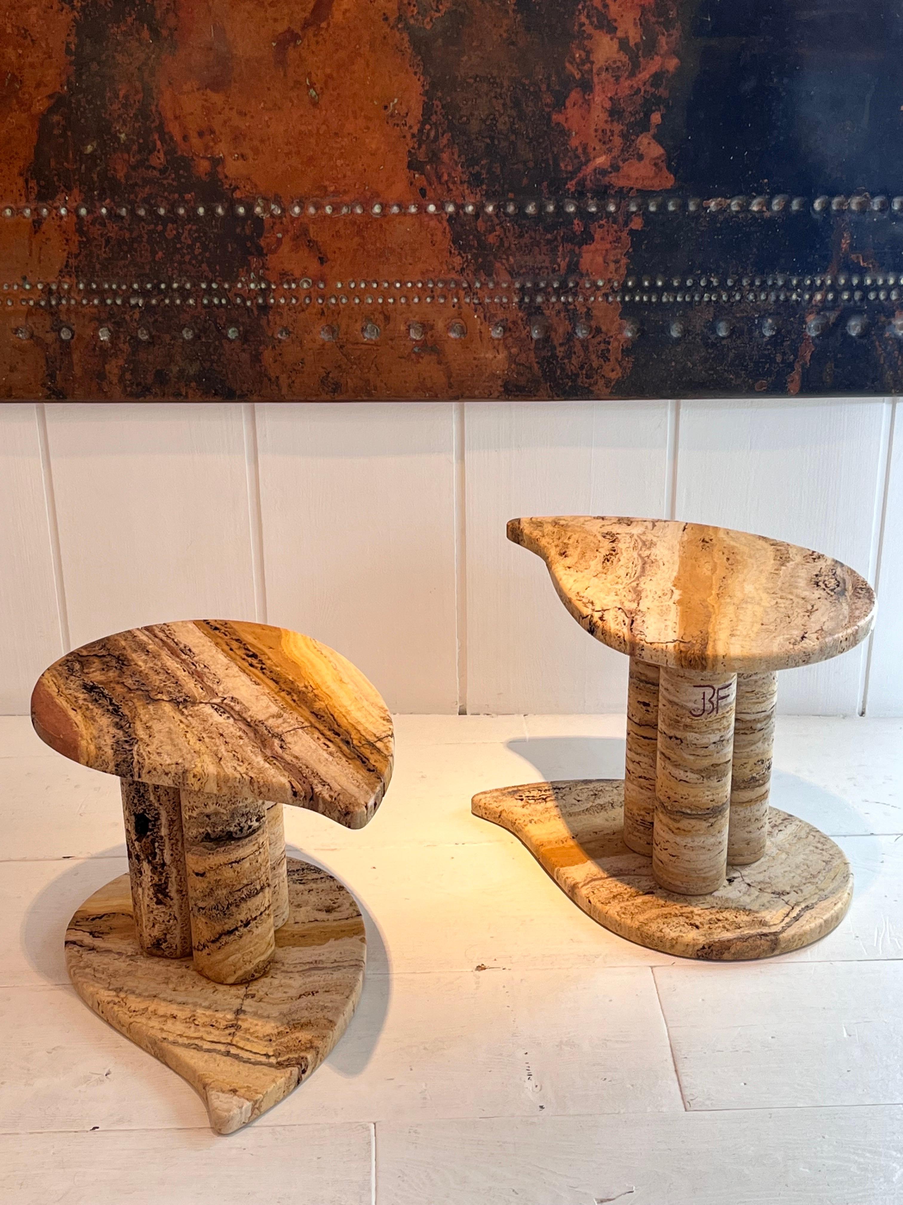 XXIe siècle et contemporain Tables d'appoint en marbre et travertin par Jean-Frédéric Bourdier en vente