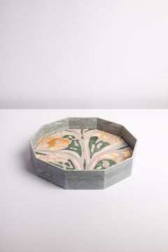 Moderno Vaso / Vassoio in Marble Bardiglio Grigio e intarsi in resina cementizia