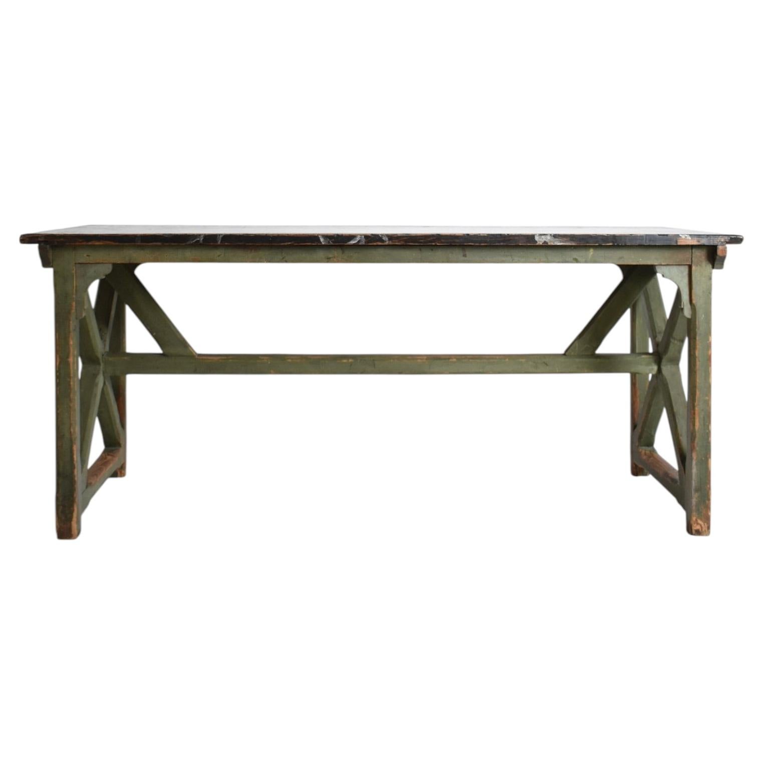 Marble trompe l'oeil console table, 1920s. For Sale