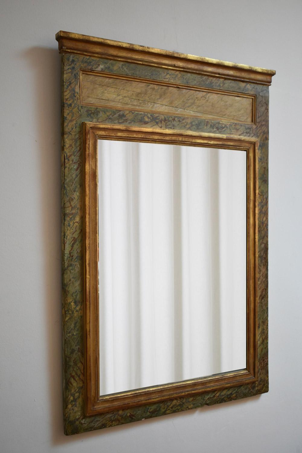 Italiano Specchio trompe l'Oeil in marmo, anni '40. in vendita