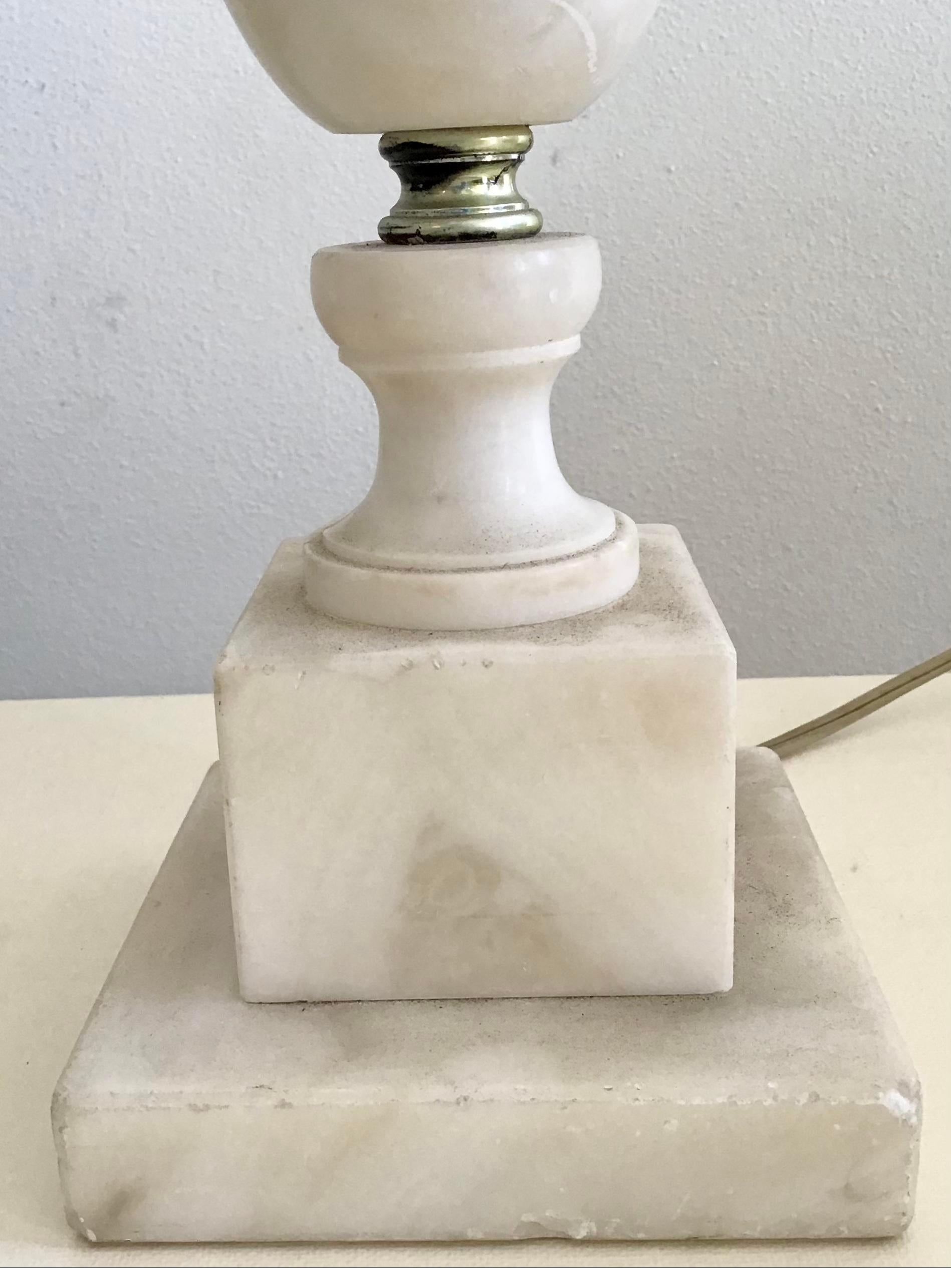 Marble Urn Table Lamp with Raffia Shade For Sale 3