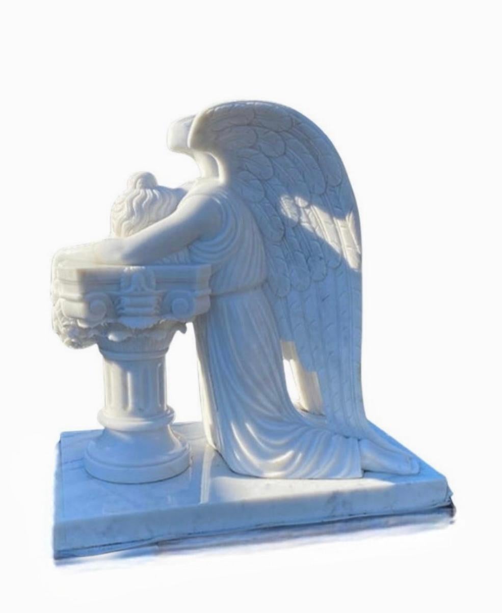 Statua di angelo piangente in marmo In condizioni Nuovo in vendita a Southall, GB