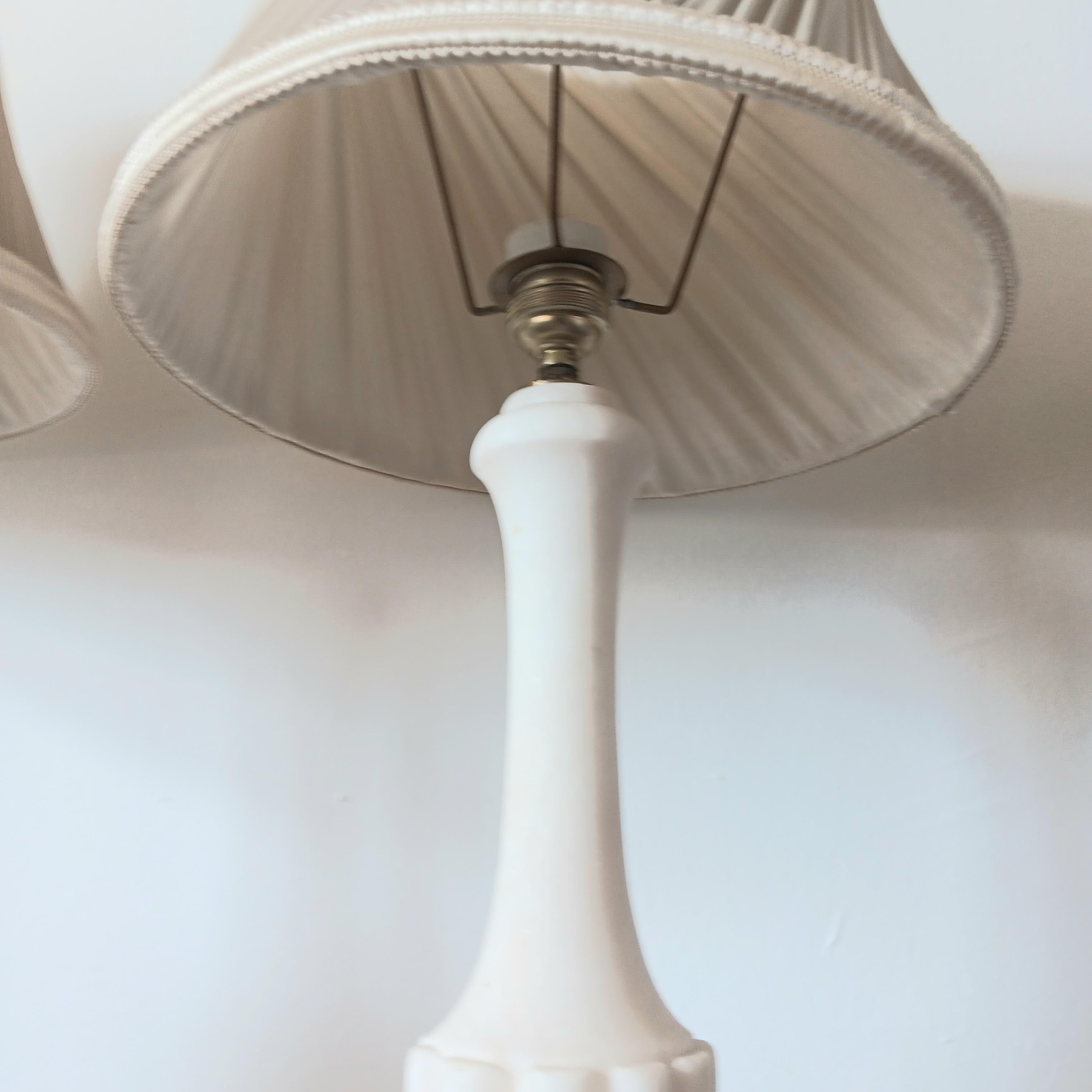 Table Lamps 77 cm Italian White Marble Alabaster White Large Whit Lladro Screens For Sale 7