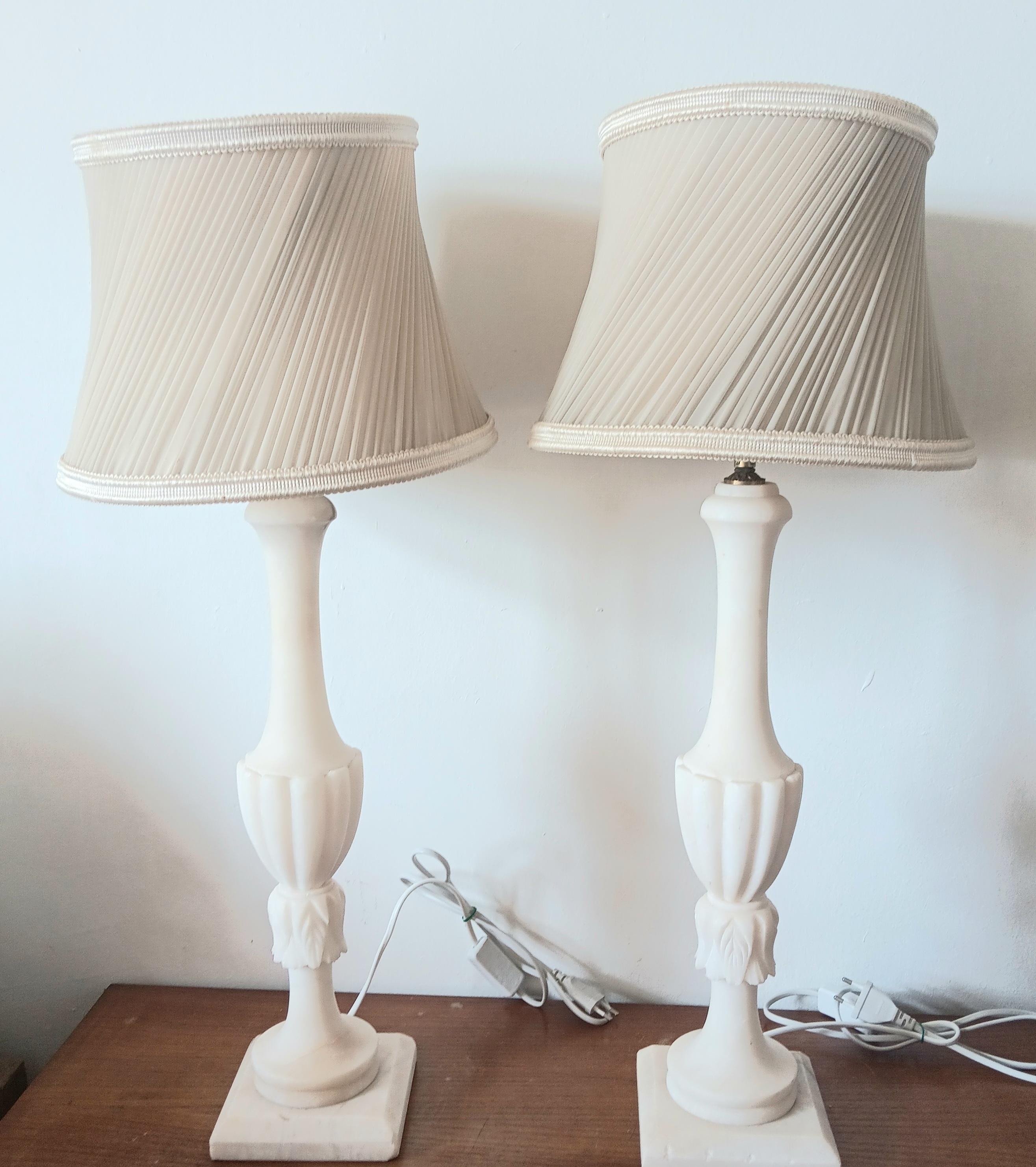 Table Lamps 77 cm Italian White Marble Alabaster White Large Whit Lladro Screens For Sale 13