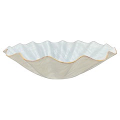 Marbled Glass Scallop Bowl with Gold Accent