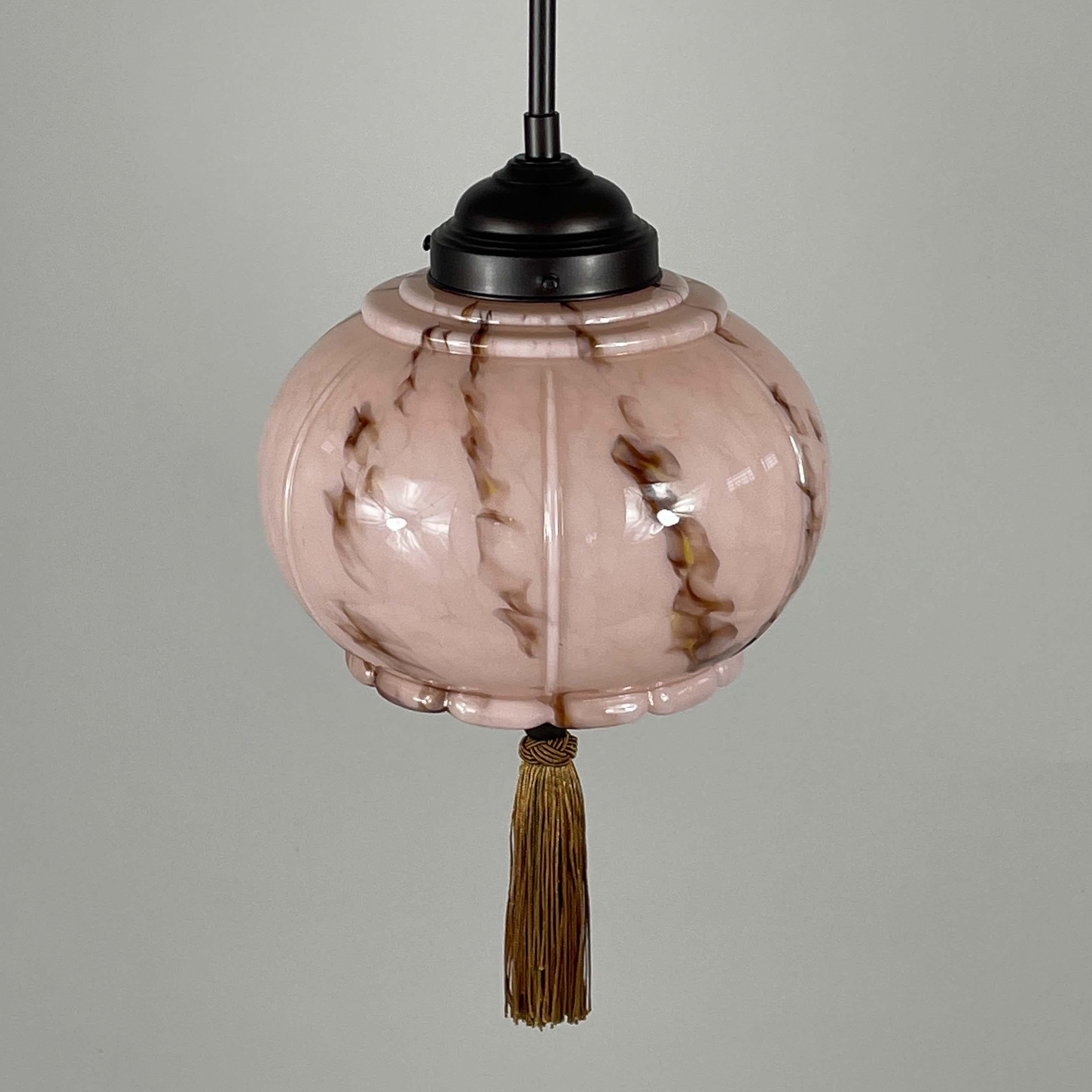 Marbled Pale Rose Opaline & Bronzed Pendant with Tassel, Germany 1920s 1930s For Sale 3