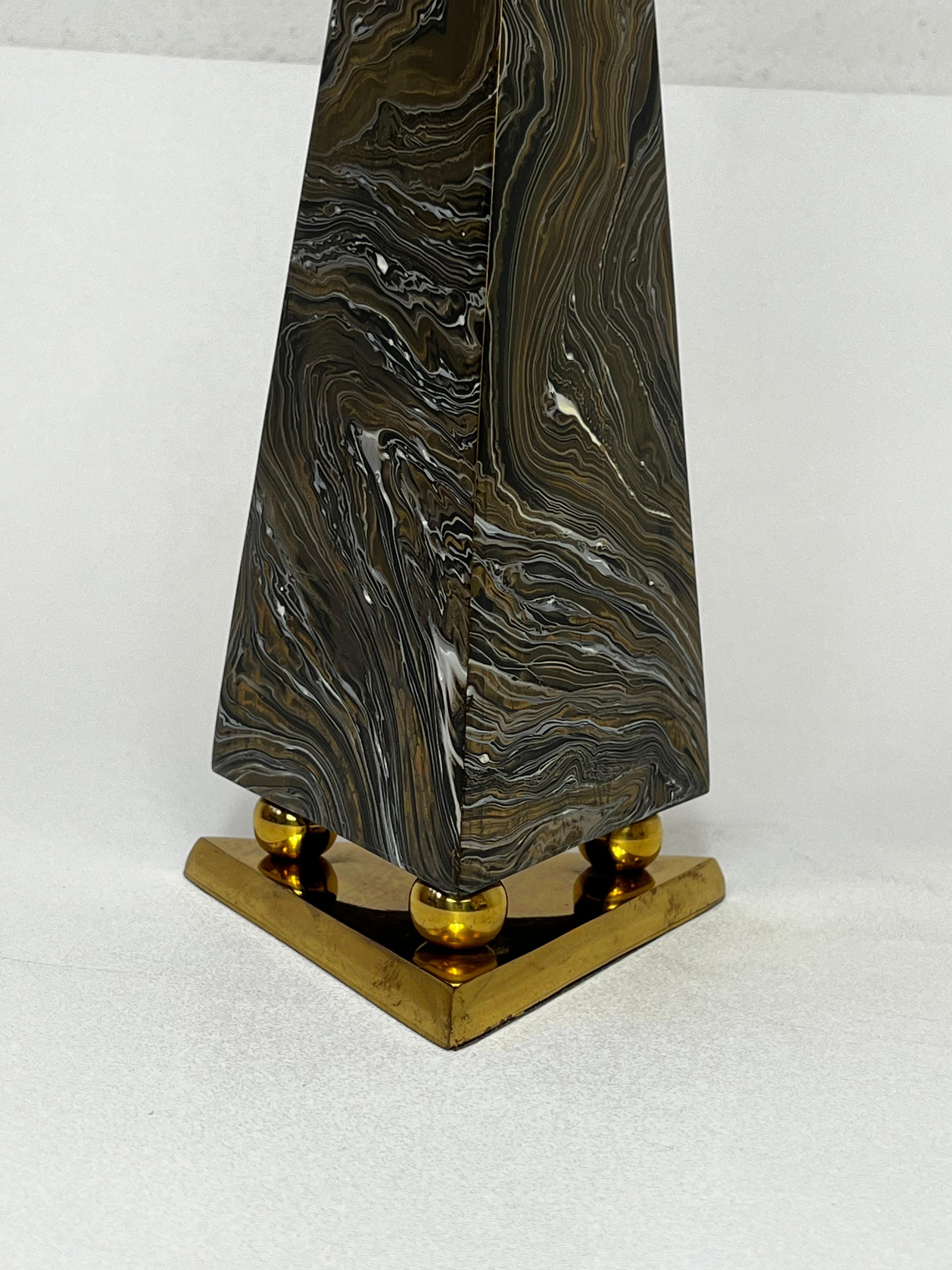 Marblelized Brass Pyramid Obelisk by Maitland Smith In Good Condition For Sale In Palm Springs, CA