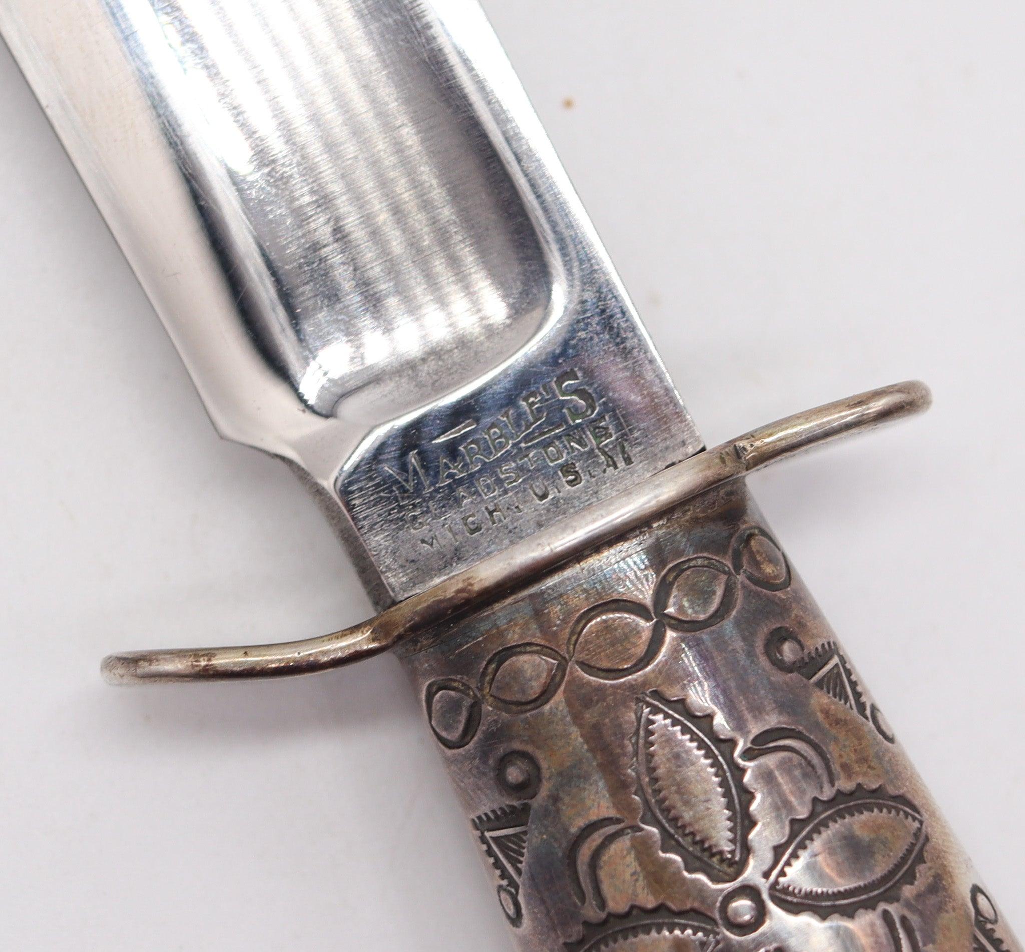 Metà XX secolo MARBLE'S Antico Coltello da caccia ideale occidentale Navajo .925 Manico in argento sterling in vendita