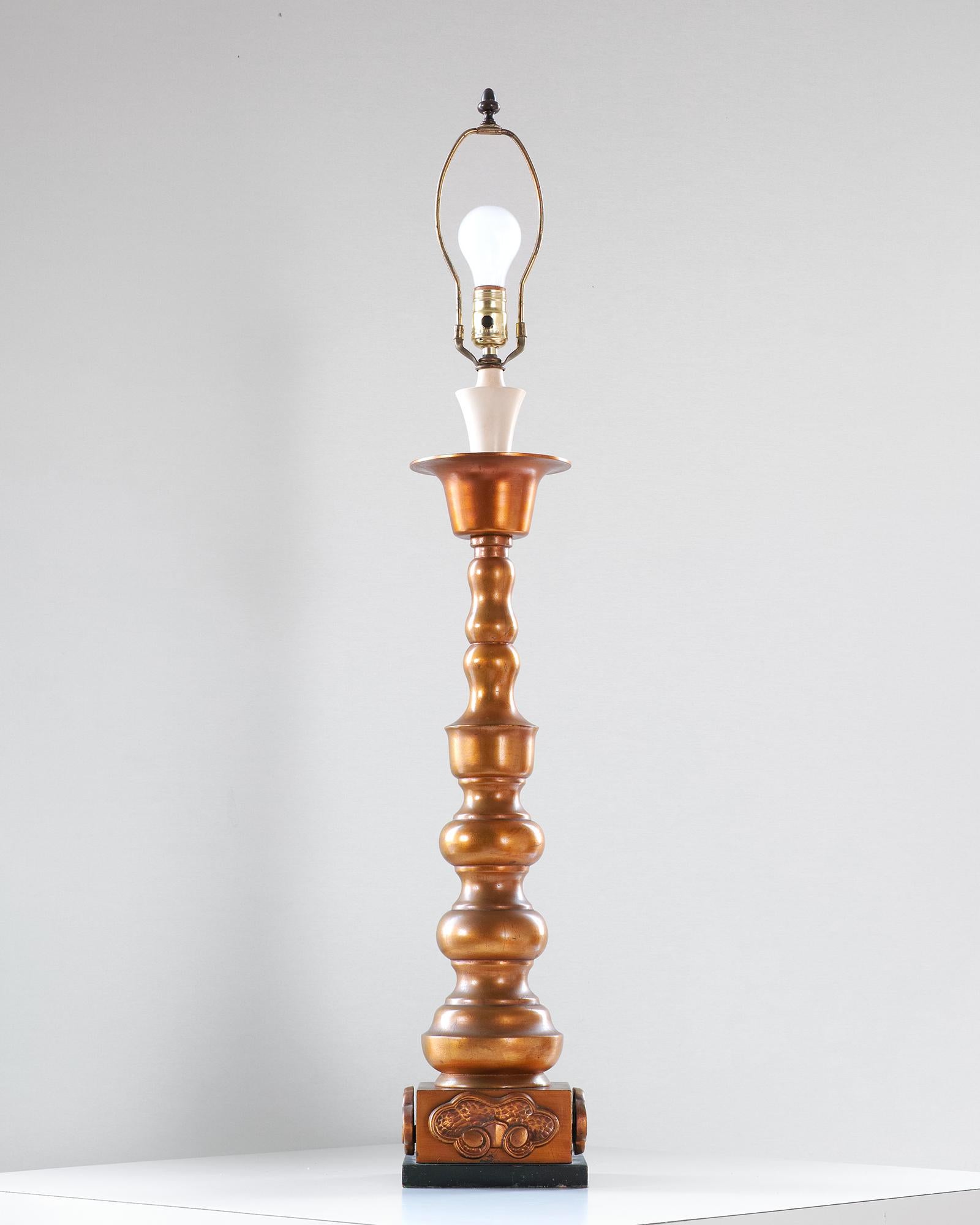 Chinoiseries Lampe de table à balustre style chinoiserie dorée Marbro en vente