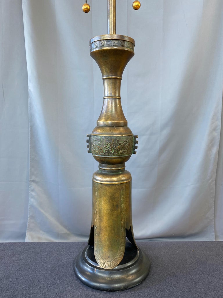 Ebonized Marbro James Mont-Style Chinese Archaistic Tall Brass Table Lamp, 1950s For Sale