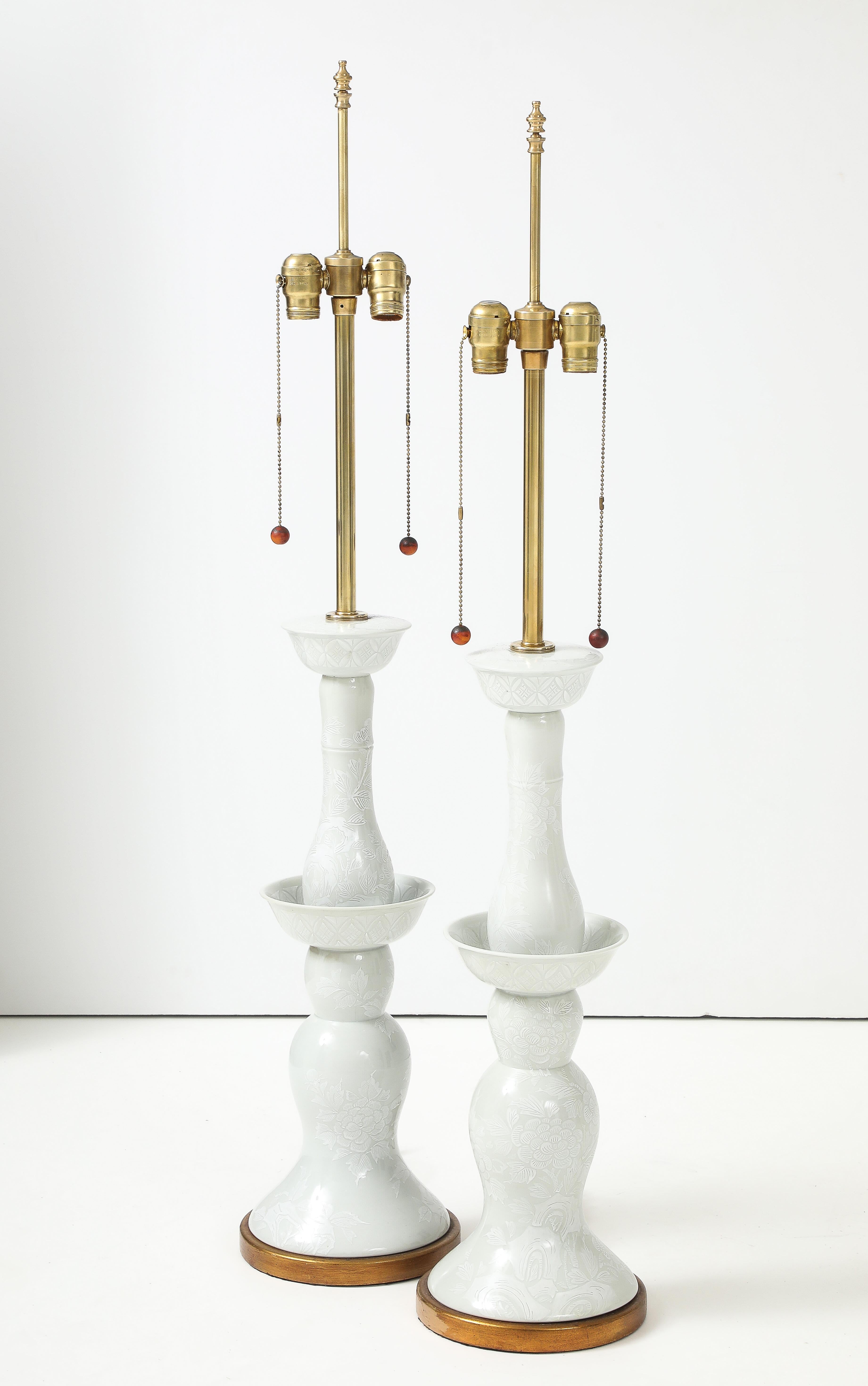 Marbro Lamp Company 1950's Large Porcelain And Brass Table Lamps In Good Condition For Sale In New York, NY