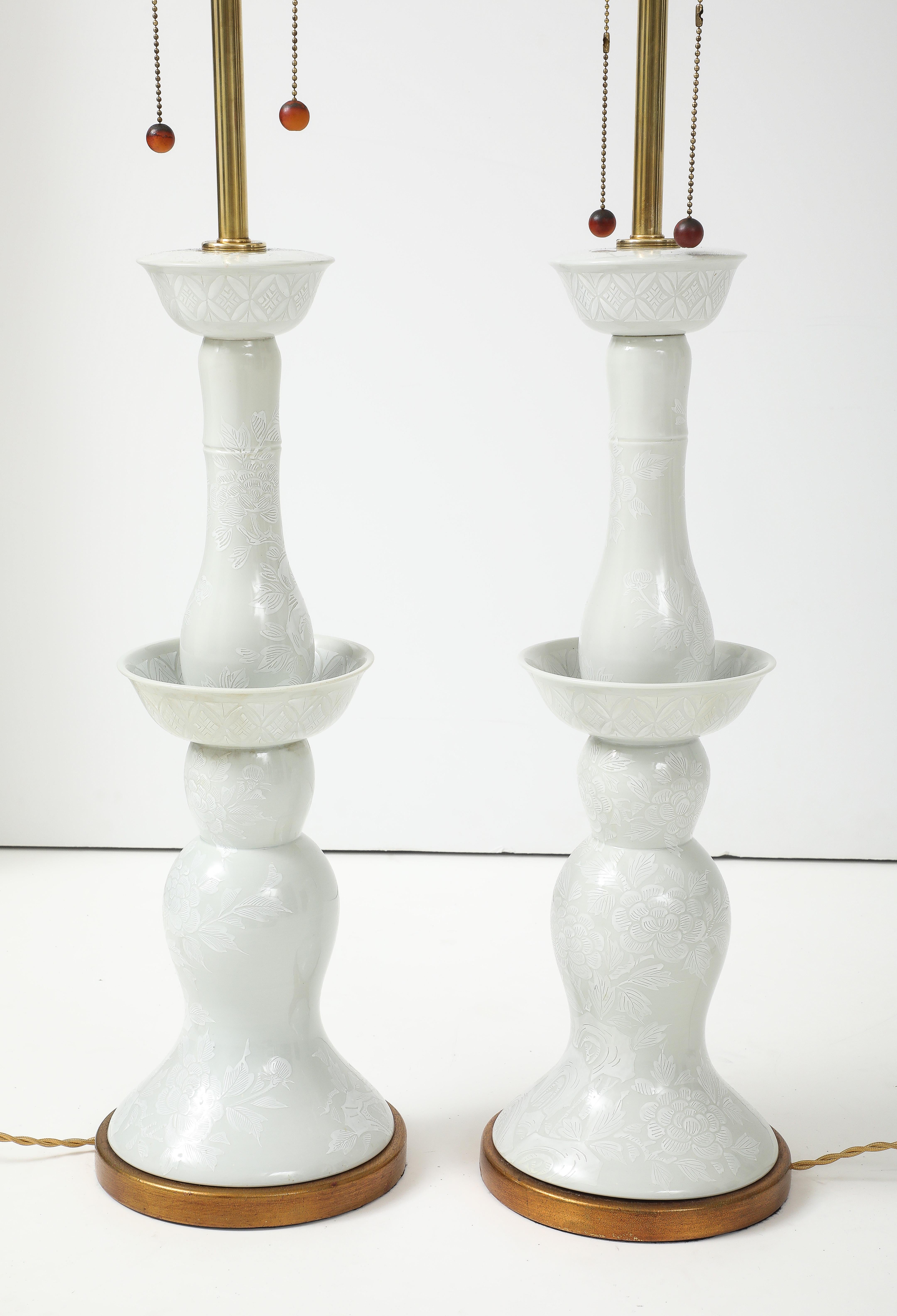 Marbro Lamp Company 1950's Large Porcelain And Brass Table Lamps For Sale 3