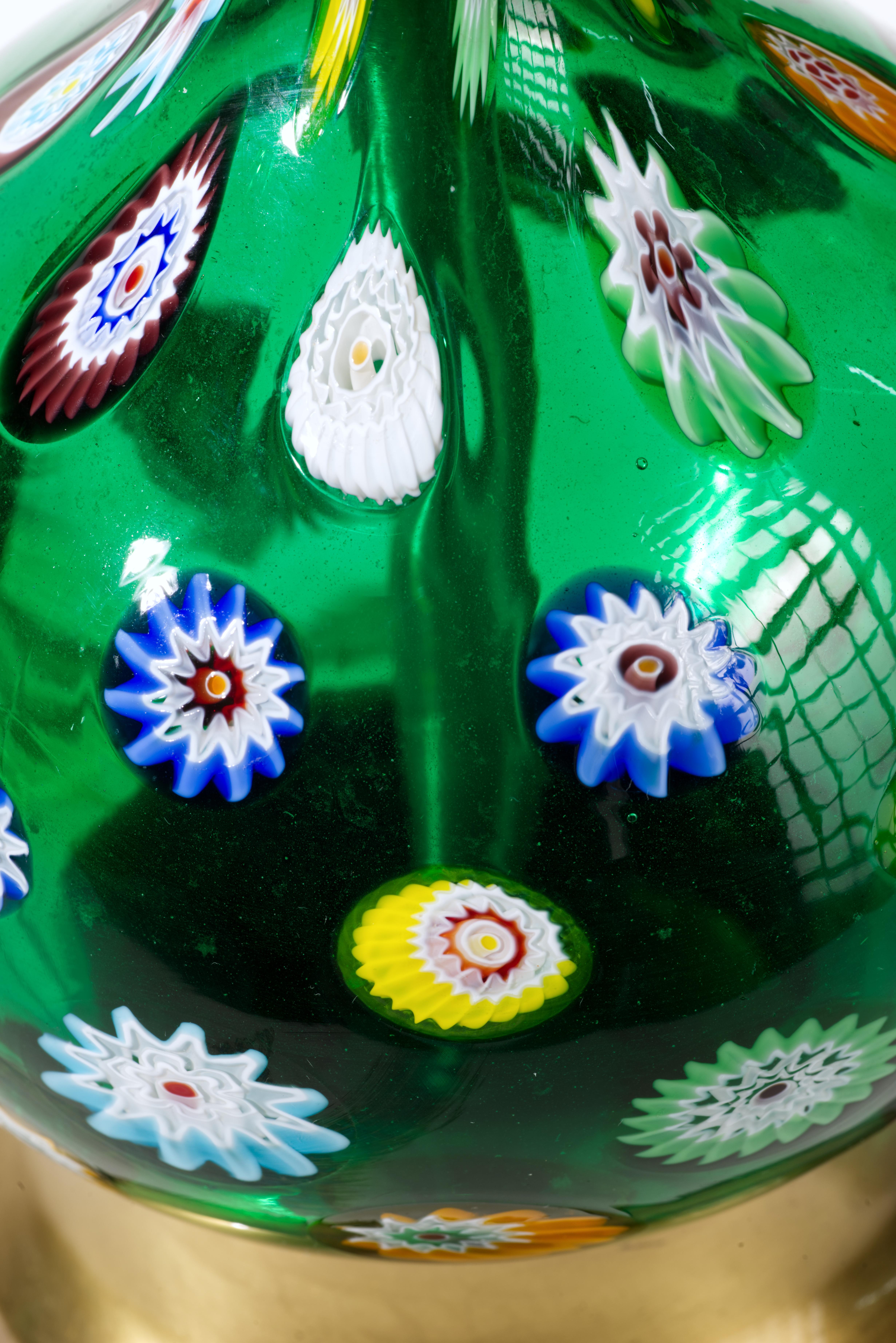 Marbro Lámpara de mesa de cristal de Murano Millefiori, años 50-1960, doblemente firmada en venta 9
