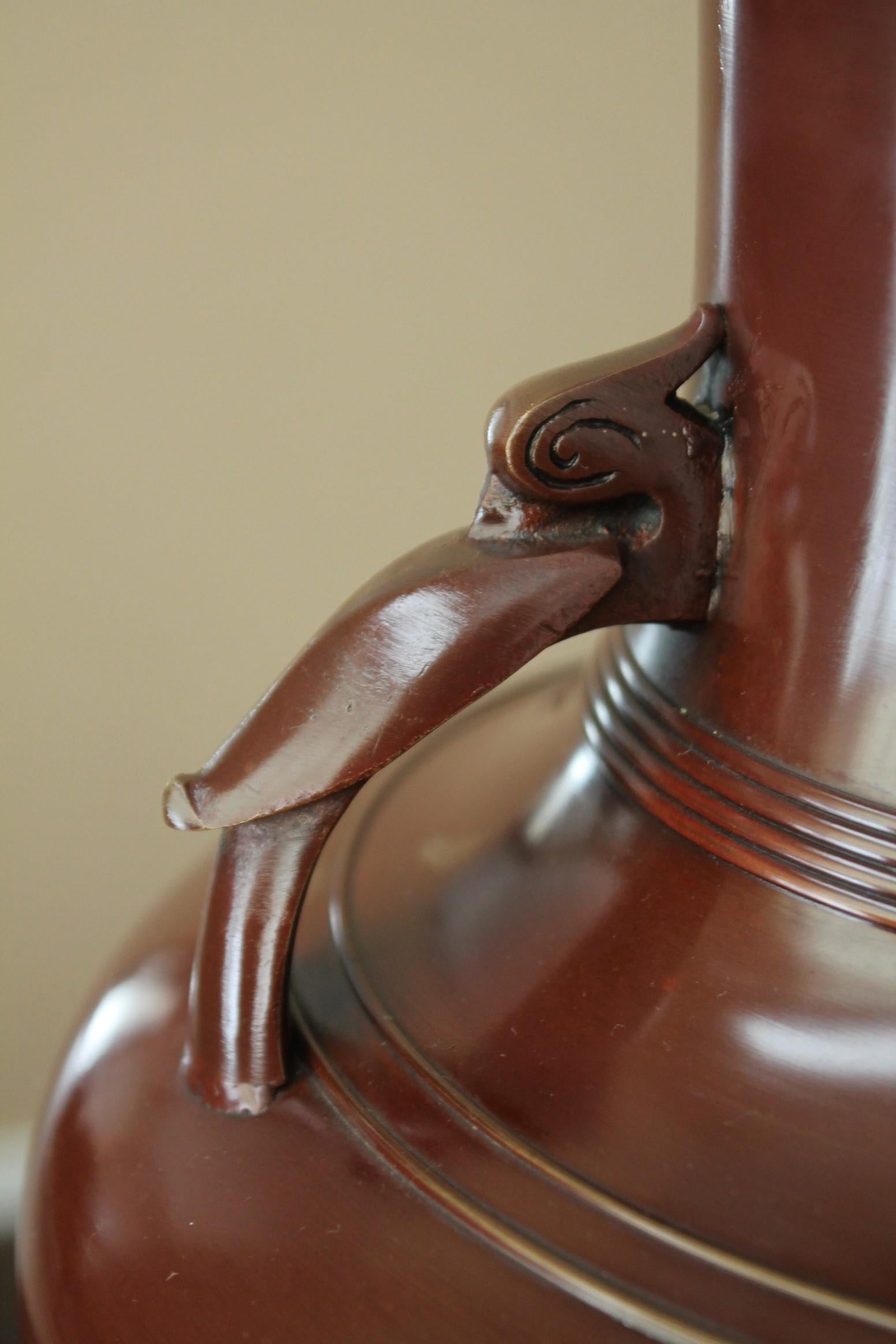 Peint à la main Lampe de table originale de Marbro ! Chocolat au lait Base en bois Brown 1960s Art Deco Minty ! en vente