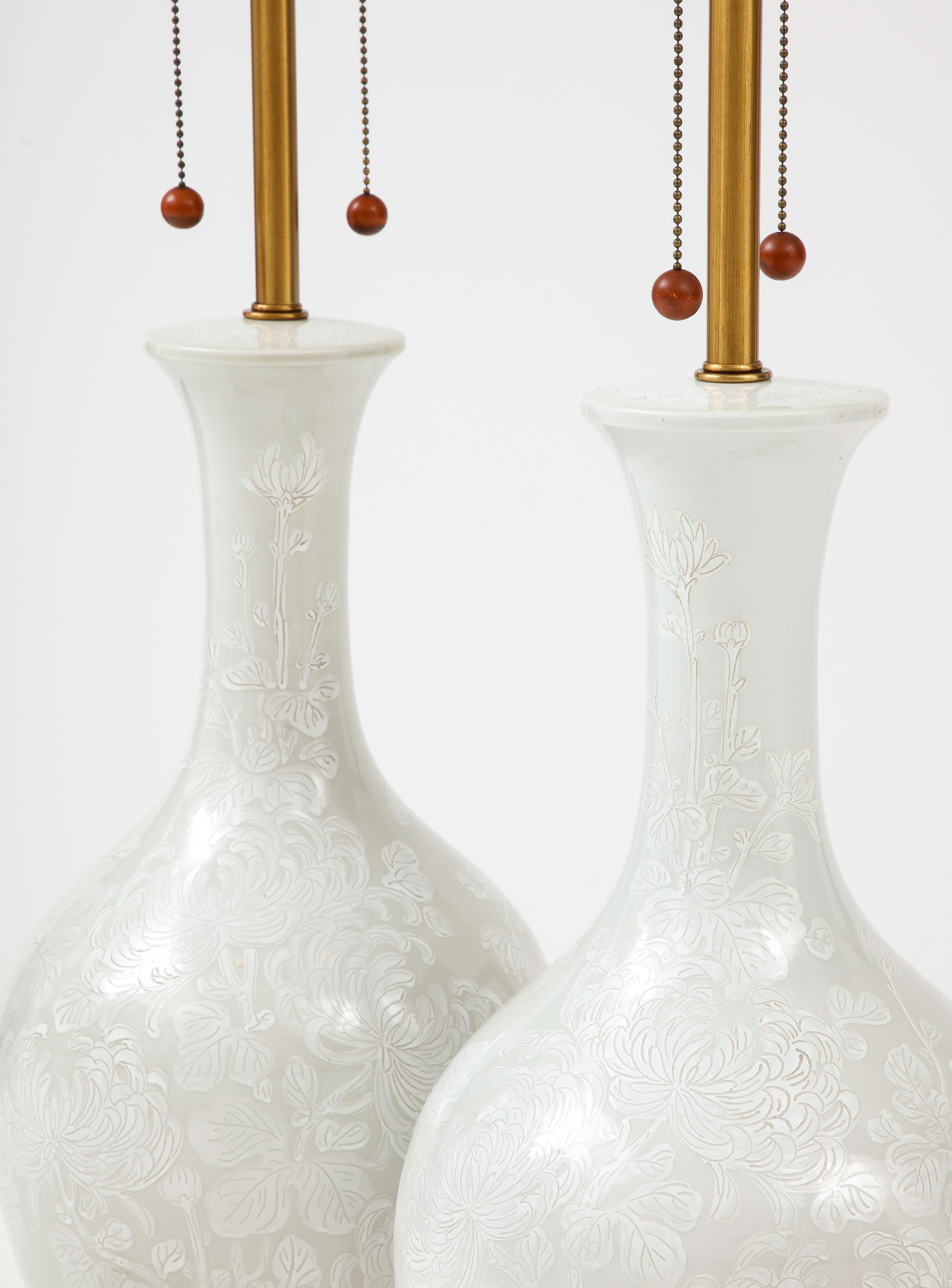 Marbro White, Beige Chrysanthemum Porcelain Lamps For Sale 2