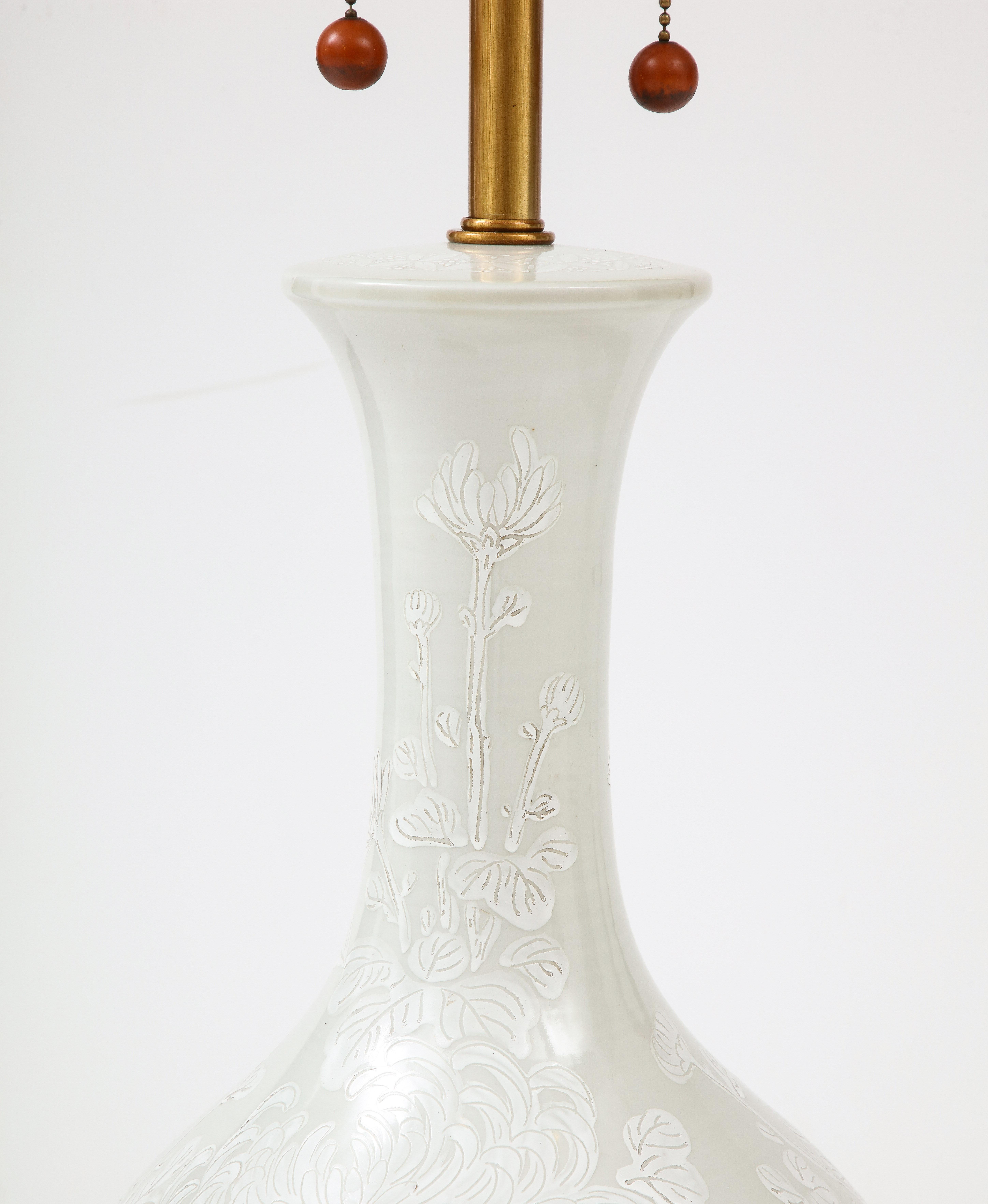 Marbro White, Beige Chrysanthemum Porcelain Lamps For Sale 3