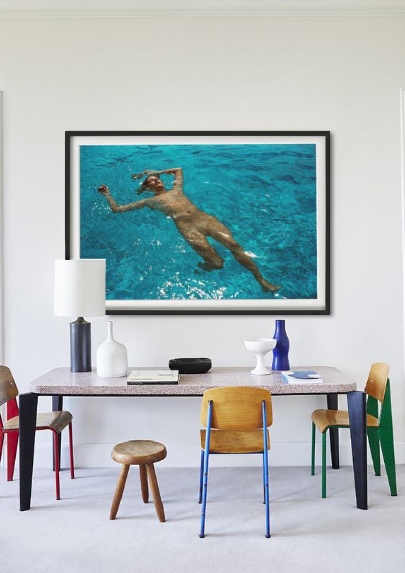 Swimming Pool - Akt schwebt im Wasser, Kunstfotografie, 2005 (Zeitgenössisch), Photograph, von Marc Baptiste