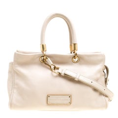 Marc by Marc Jacobs Beige Leather Too Hot To Handle Top Handle Bag