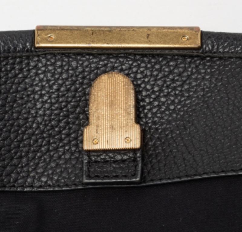 Marc by Marc Jacobs Sac à main en cuir noir /brun en vente 2