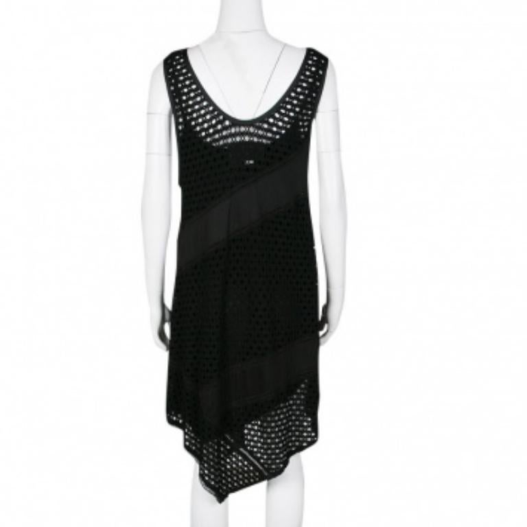 Marc By Marc Jacobs Black Eyelet Jersey Robe asymétrique sans manches Yuki S Bon état - En vente à Dubai, Al Qouz 2