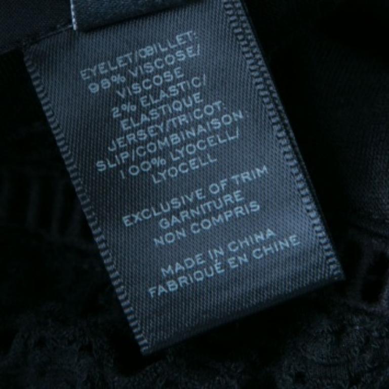 Marc By Marc Jacobs Black Eyelet Jersey Robe asymétrique sans manches Yuki S en vente 1