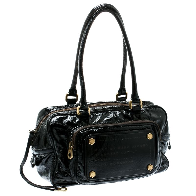 Marc by Marc Jacobs Black Laminated Leather Zip Pockets Satchel In Good Condition In Dubai, Al Qouz 2