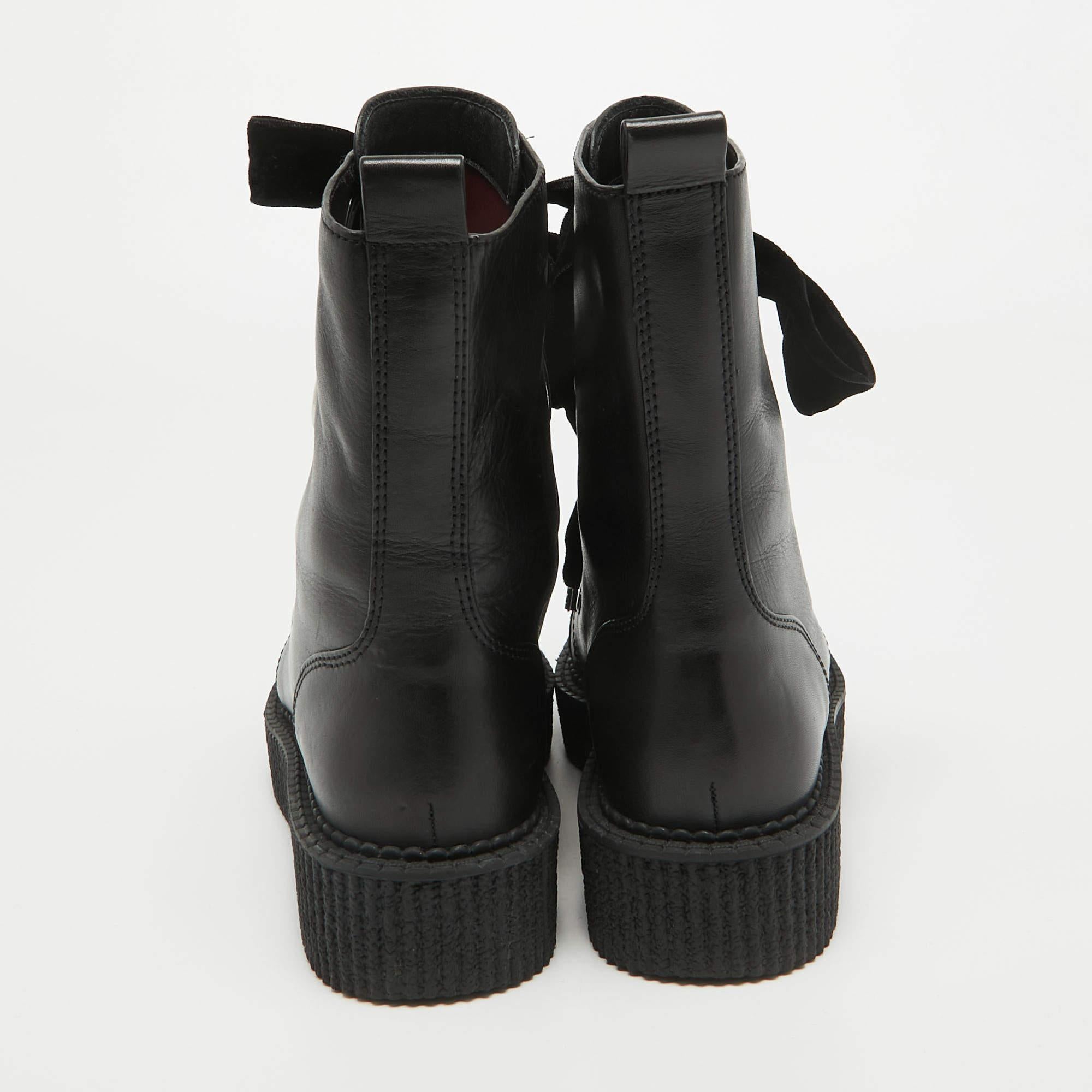 Marc by Marc Jacobs Black Leather Ankle Boots Size 37.5 For Sale 1