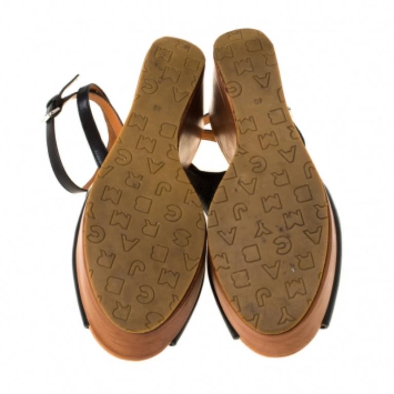 Donna Marc by Marc jacobs Sandali con zeppa in pelle nera taglia 40 in vendita