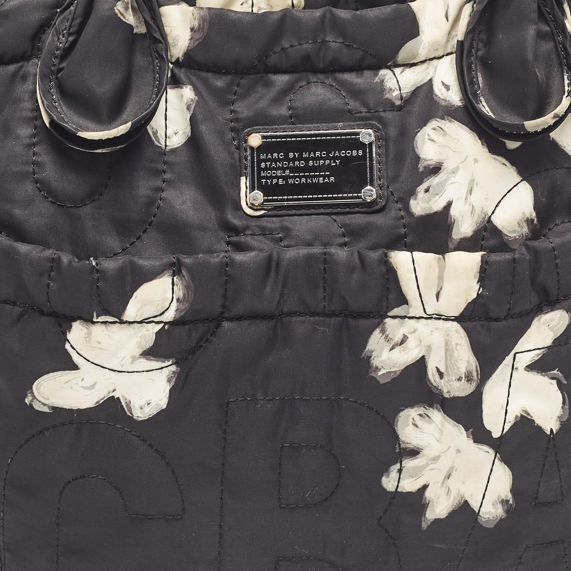 Marc by Marc Jacobs Black Nylon Pretty Tate Tote For Sale 1