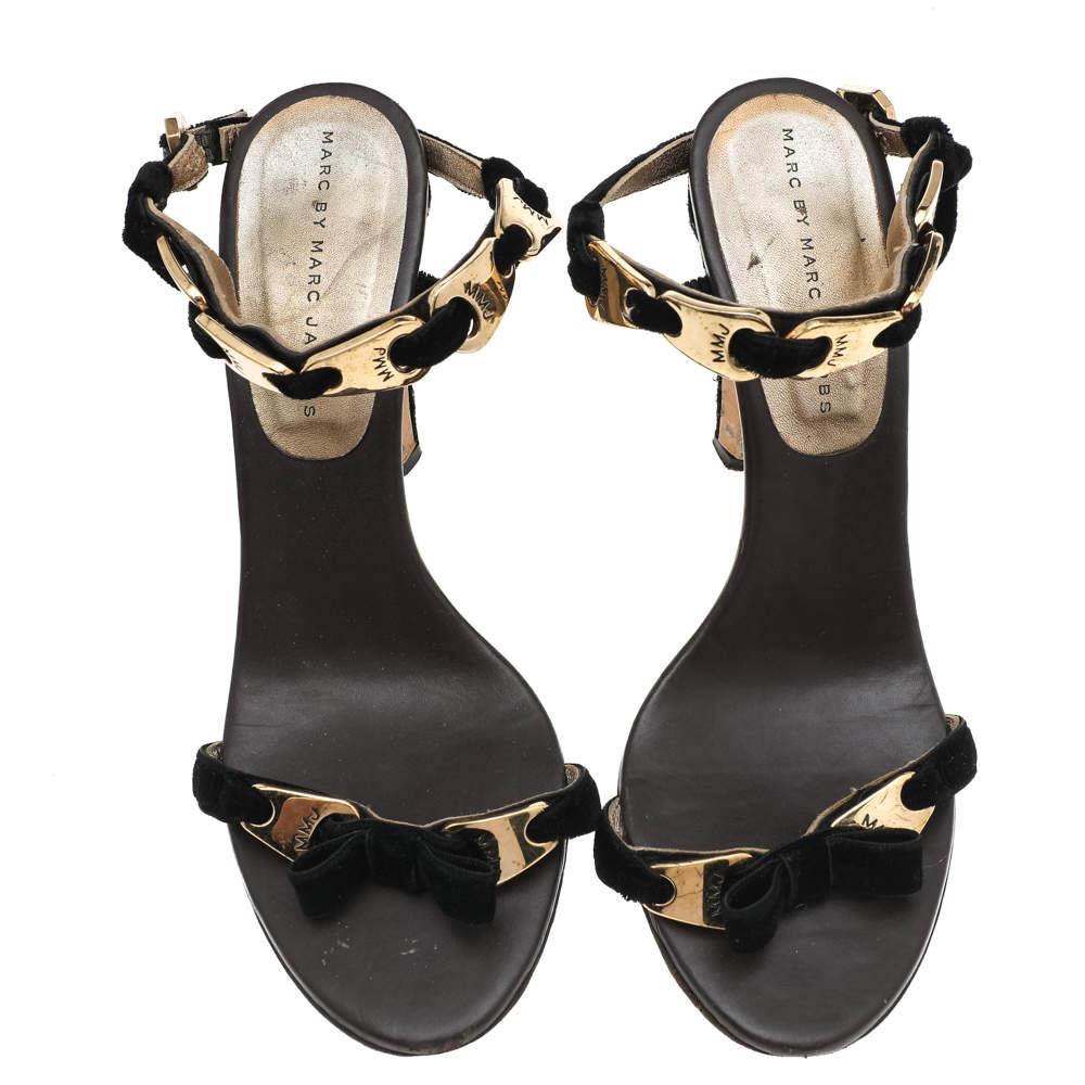 Noir Marc by Marc Jacobs Sandales en velours noir avec nœud Taille 38