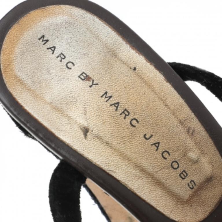 Marc by Marc Jacobs Black Velvet Bow Open Toe Sandals Size 38 For Sale 4