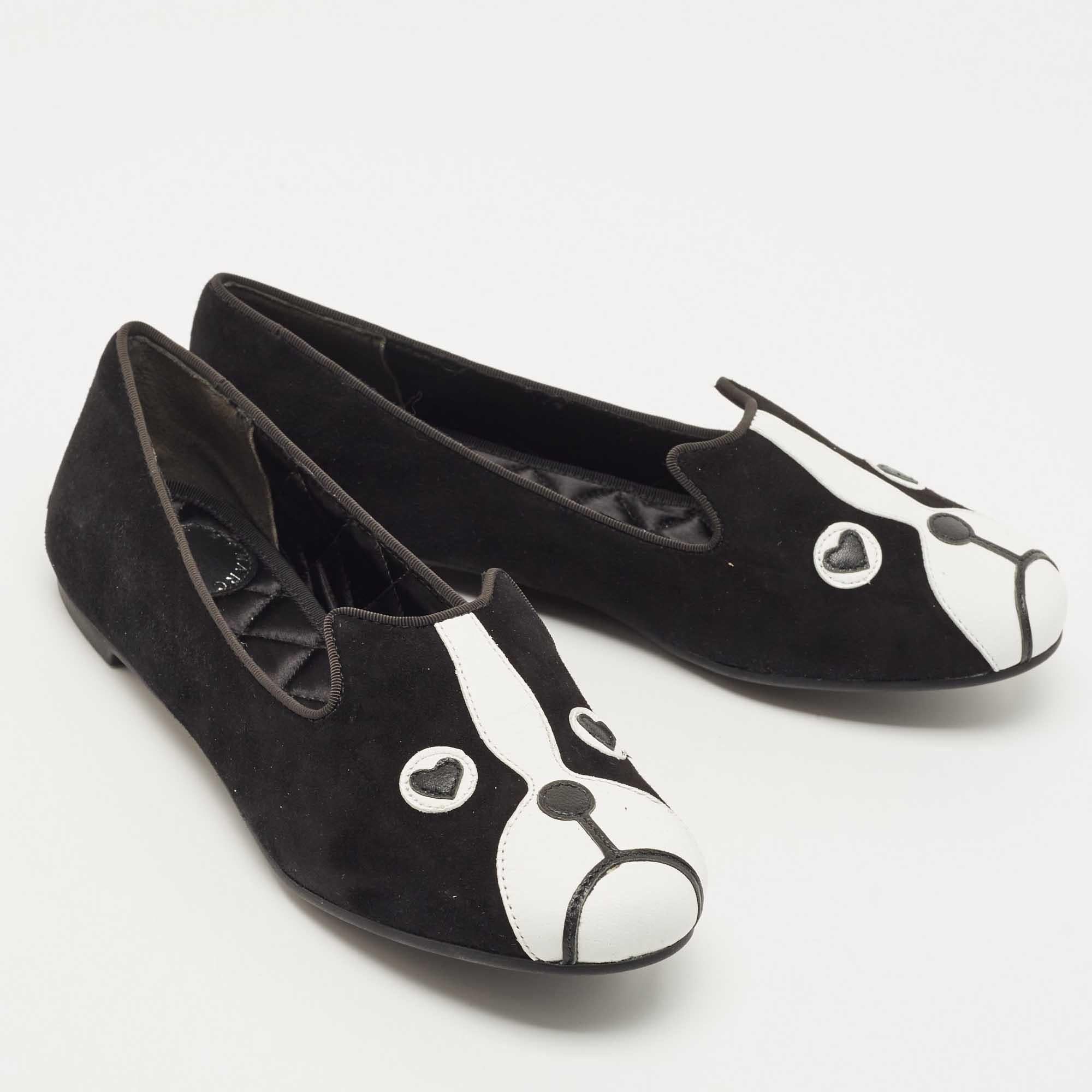 Marc by Marc Jacobs Black/White Suede and Leather Cat Ballet Flats Size 36 In Excellent Condition In Dubai, Al Qouz 2