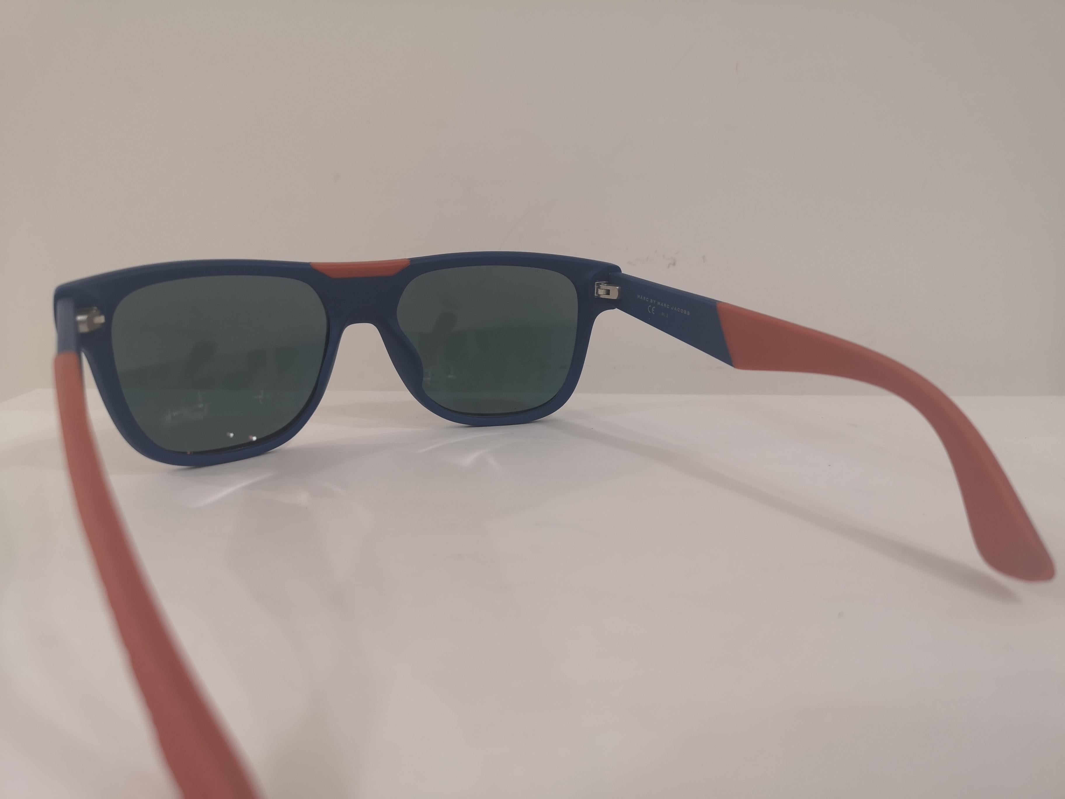 Gray Marc by Marc Jacobs blue and orange sunglasses NWOT For Sale