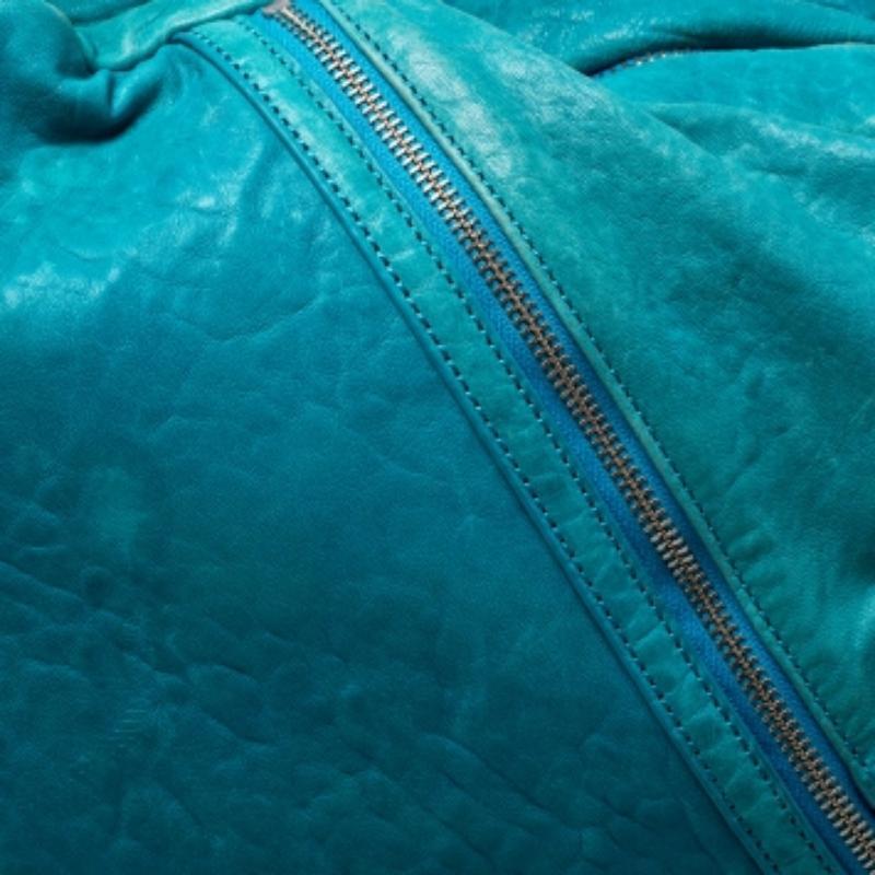 Blu Marc by Marc jacobs - Hobo con zip in pelle blu Leola in vendita