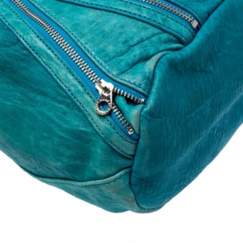 Marc by Marc jacobs - Hobo con zip in pelle blu Leola in vendita 1