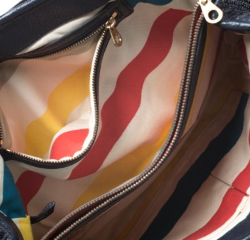 Marc by marc jacobs: borsa in paglia e pelle con patta blu in vendita 4
