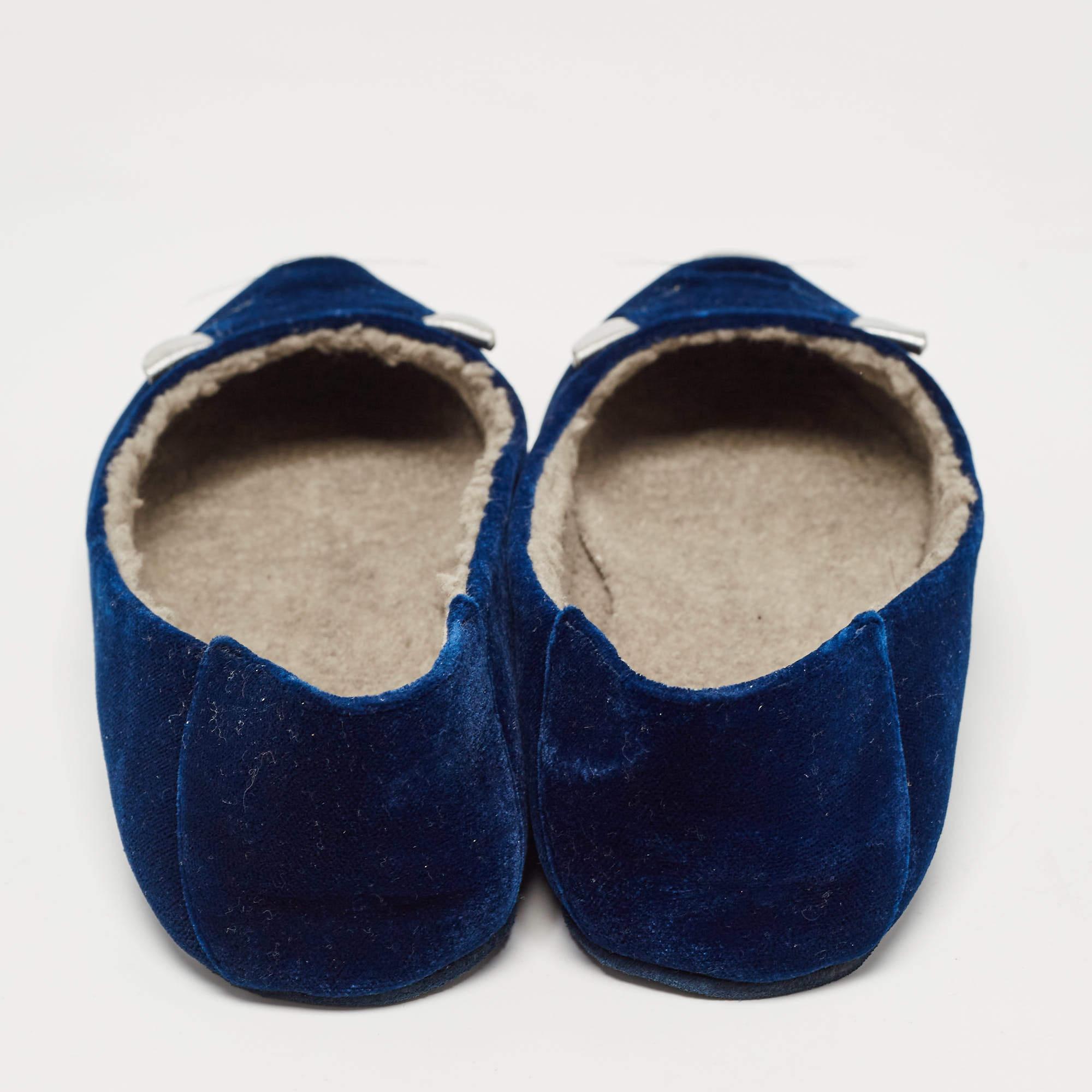 Women's Marc by Marc Jacobs Blue Velvet Ballet Flats Size 39.5 For Sale