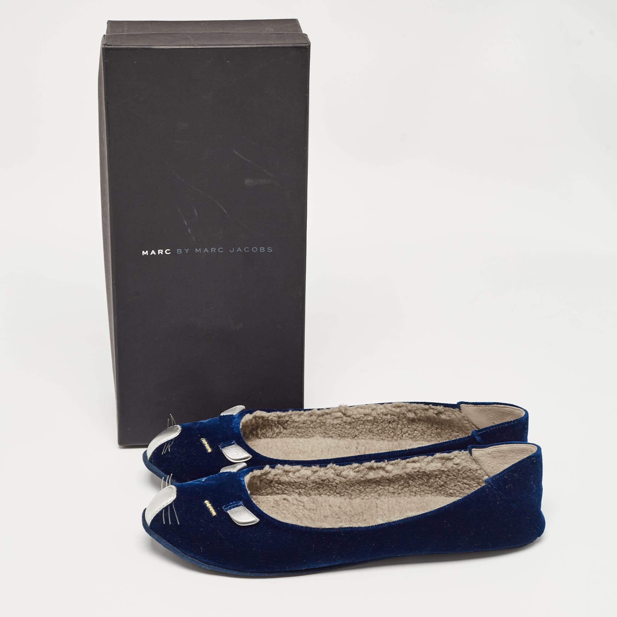 Marc by Marc Jacobs Blue Velvet Ballet Flats Size 39.5 For Sale 4