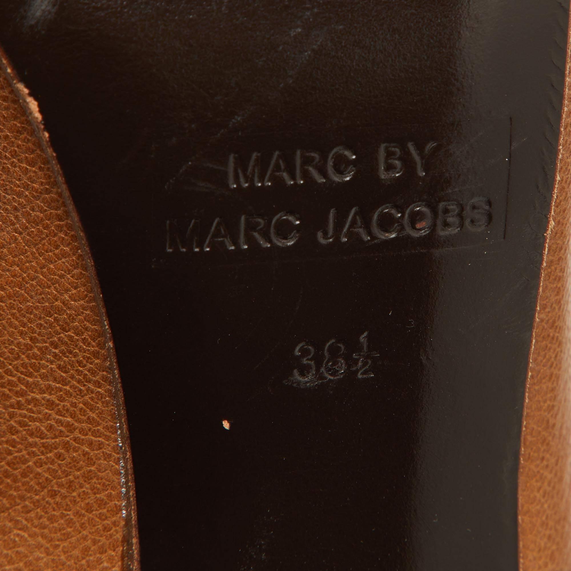 Marc by Marc Jacobs Brown Leather Ankle Wrap Booties Size 38.5 en vente 2