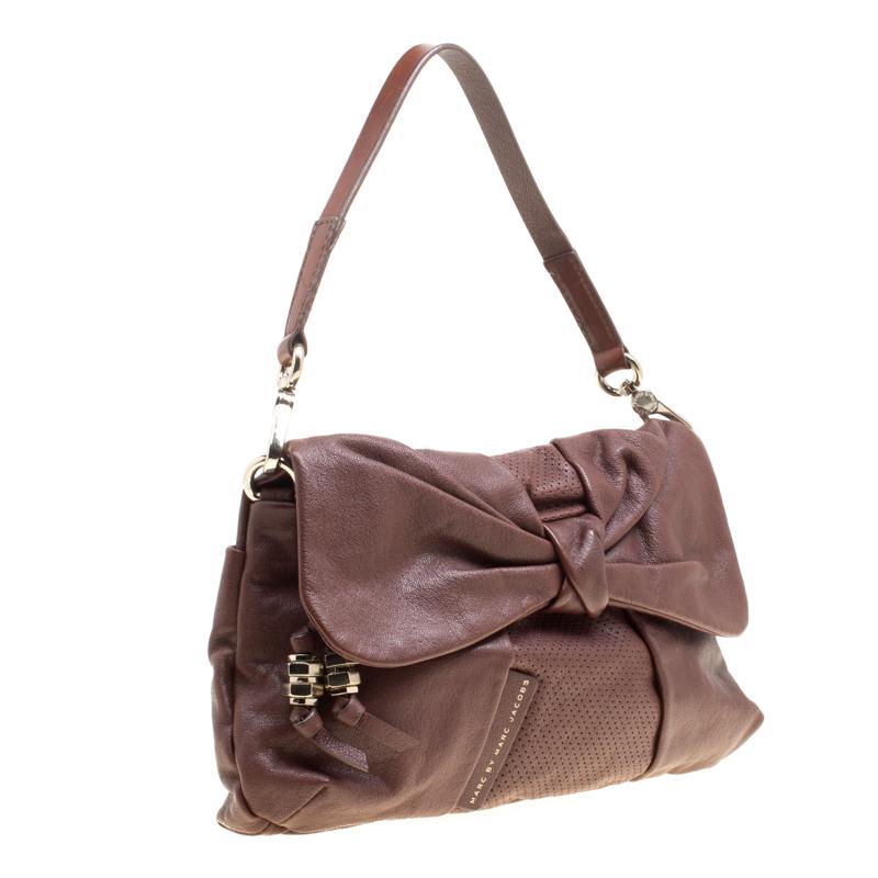 Marc by Marc Jacobs Brown Leather Hillsy Shoulder Bag In Good Condition In Dubai, Al Qouz 2
