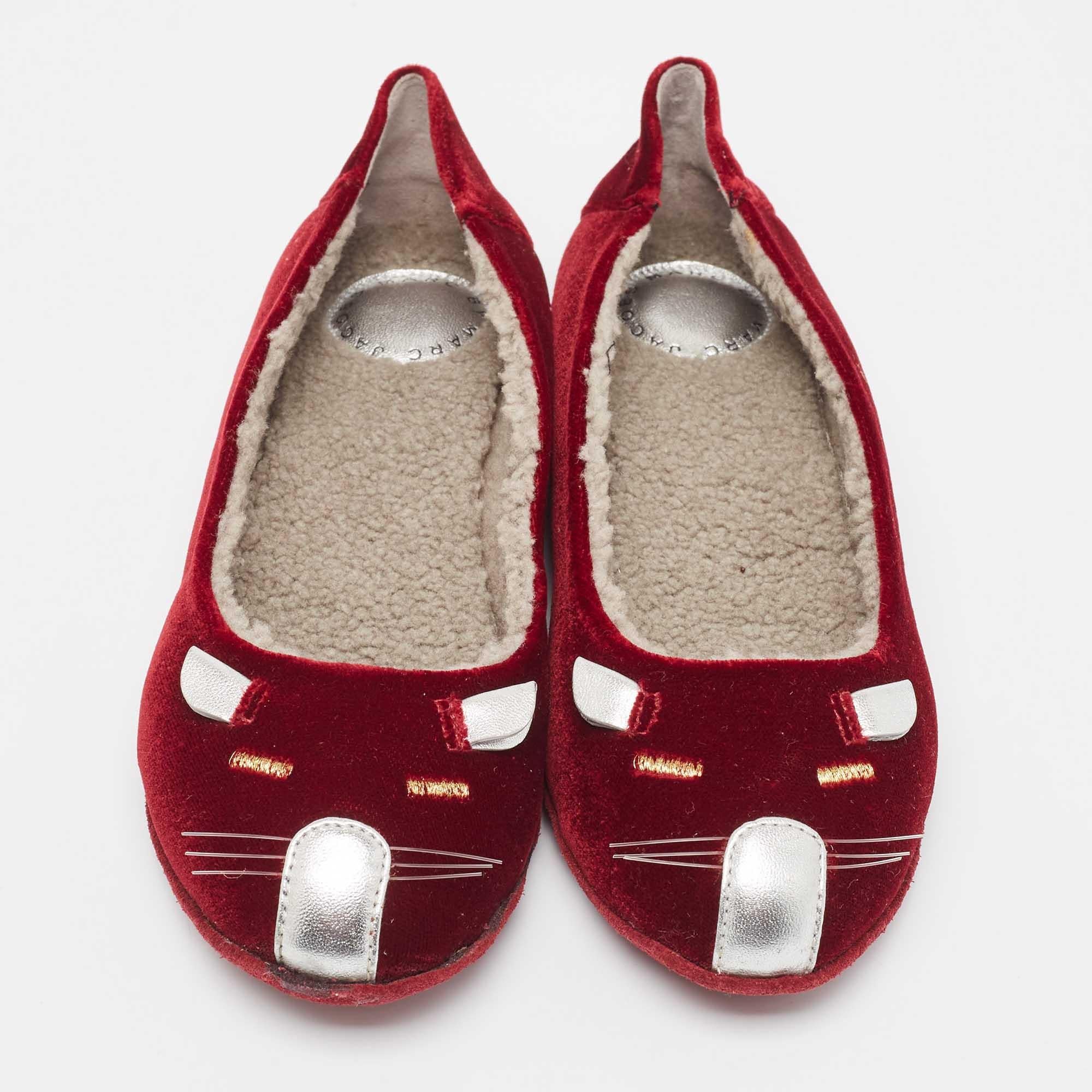 Red Marc by Marc Jacobs Burgundy Velvet Cat Ballet Flats Size 37.5 For Sale