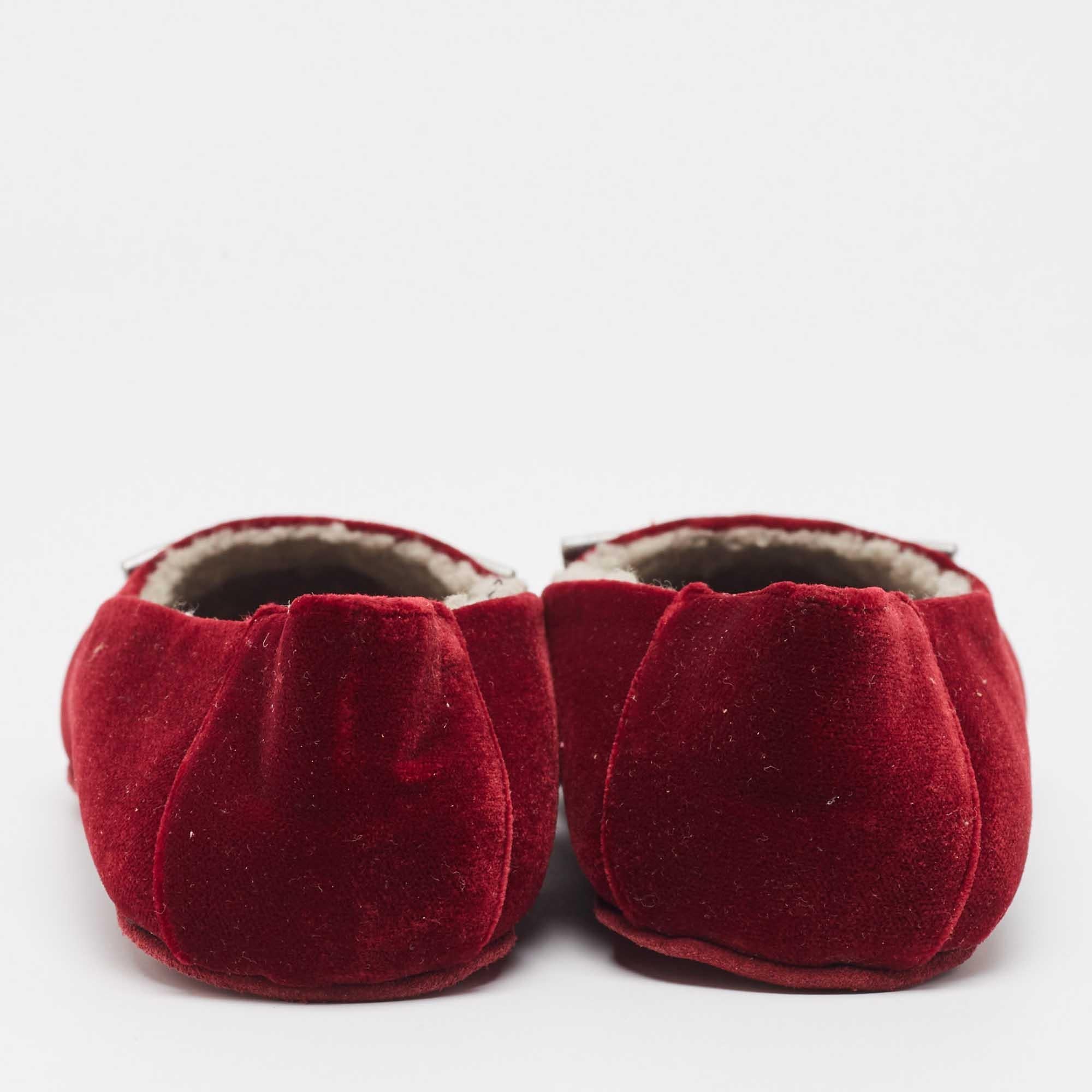 Women's Marc by Marc Jacobs Burgundy Velvet Cat Ballet Flats Size 37.5 For Sale