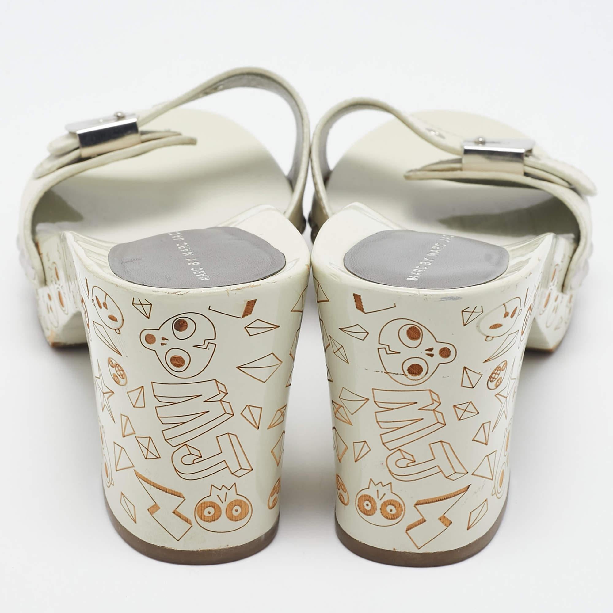 Marc by Marc Jacobs - Escarpins en cuir crème, taille 36 Pour femmes en vente