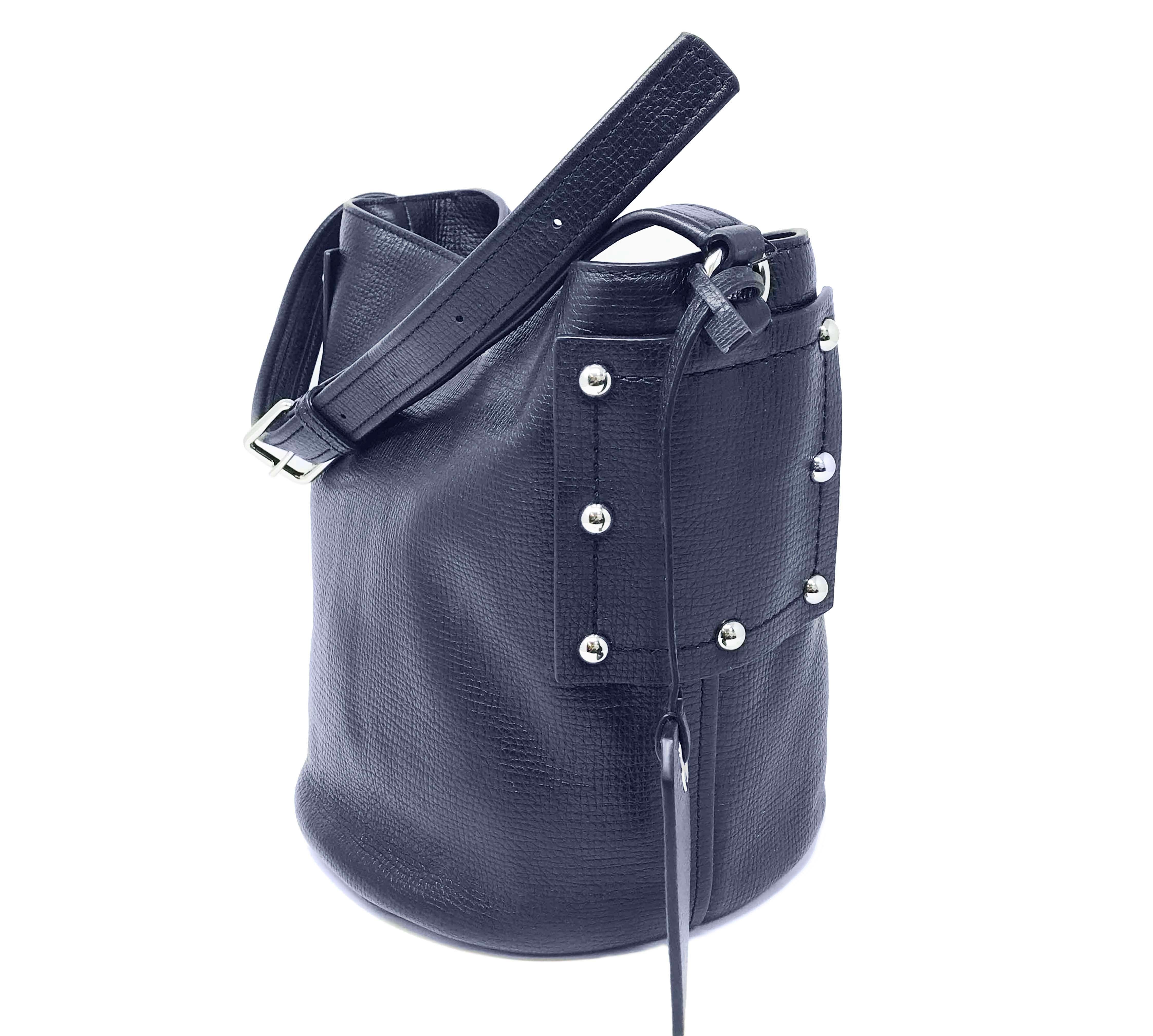 This is New Without Tags Marc By Marc Jacobs M0007255-484 C Lock Bucket Navy Blue Crossbody Women's Bag. Adjustable Strap. Dustbag is not included. Dimensions: L: 13 In; H: 10 In; D: 8 In.