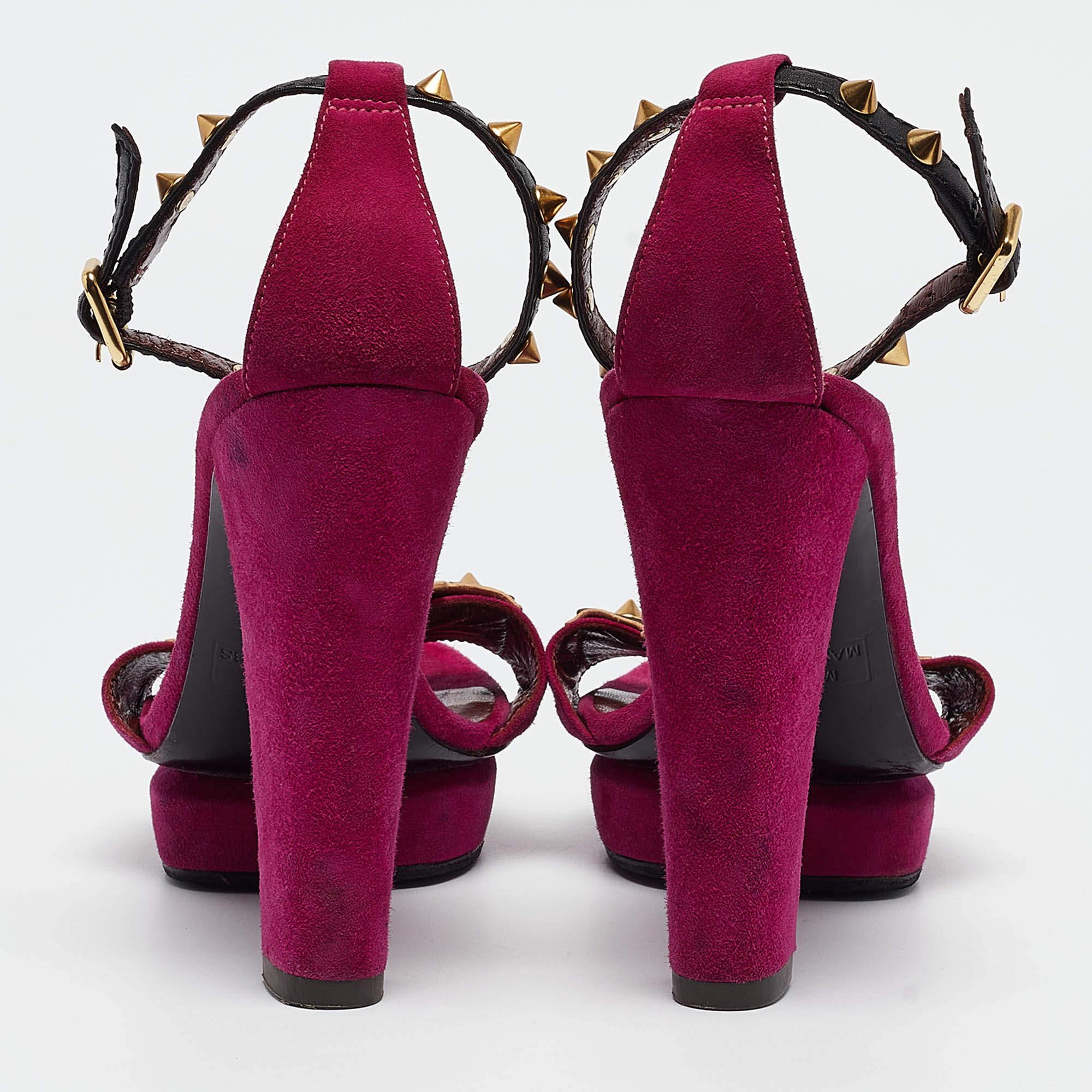 Women's Marc by Marc Jacobs Magenta Suede & Leather Studded Ankle Strap Sandals Size 38 For Sale